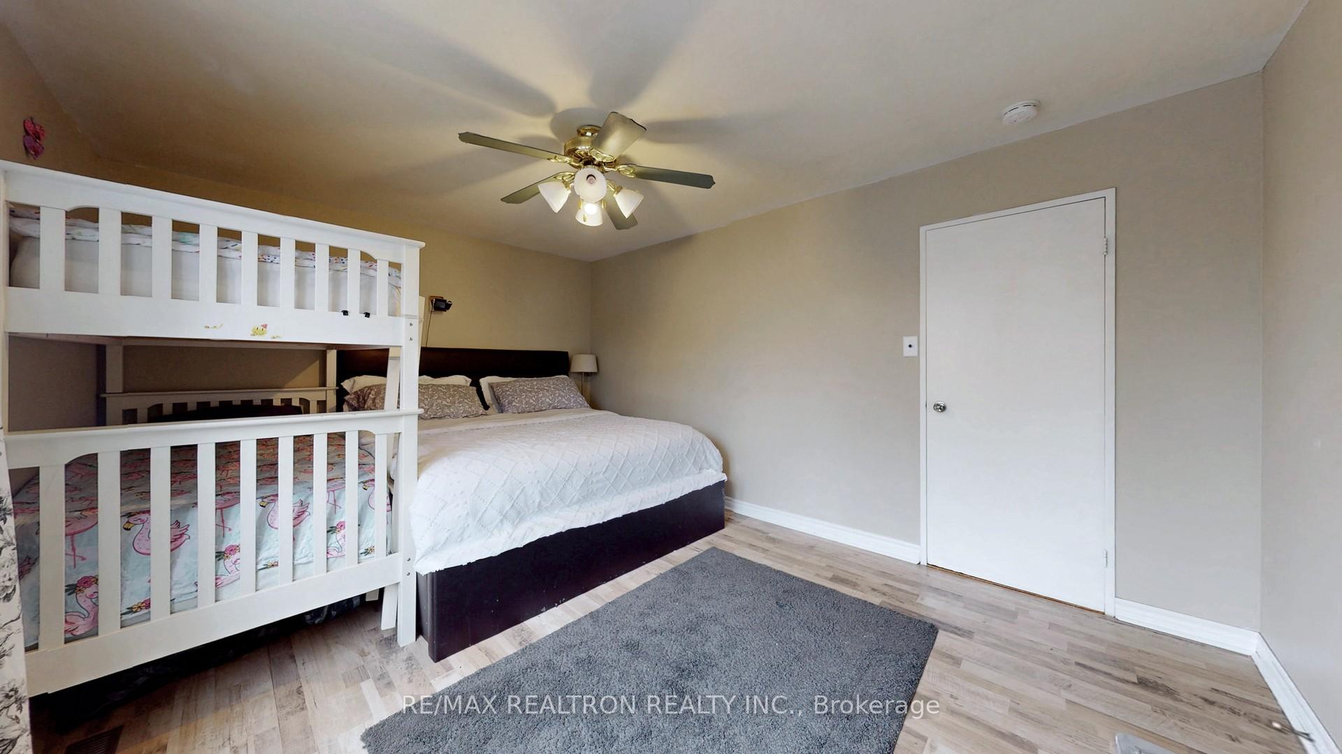Photo 24 of 159 Patterson Street, Newmarket, Huron Heights-Leslie Valley — HOMEH