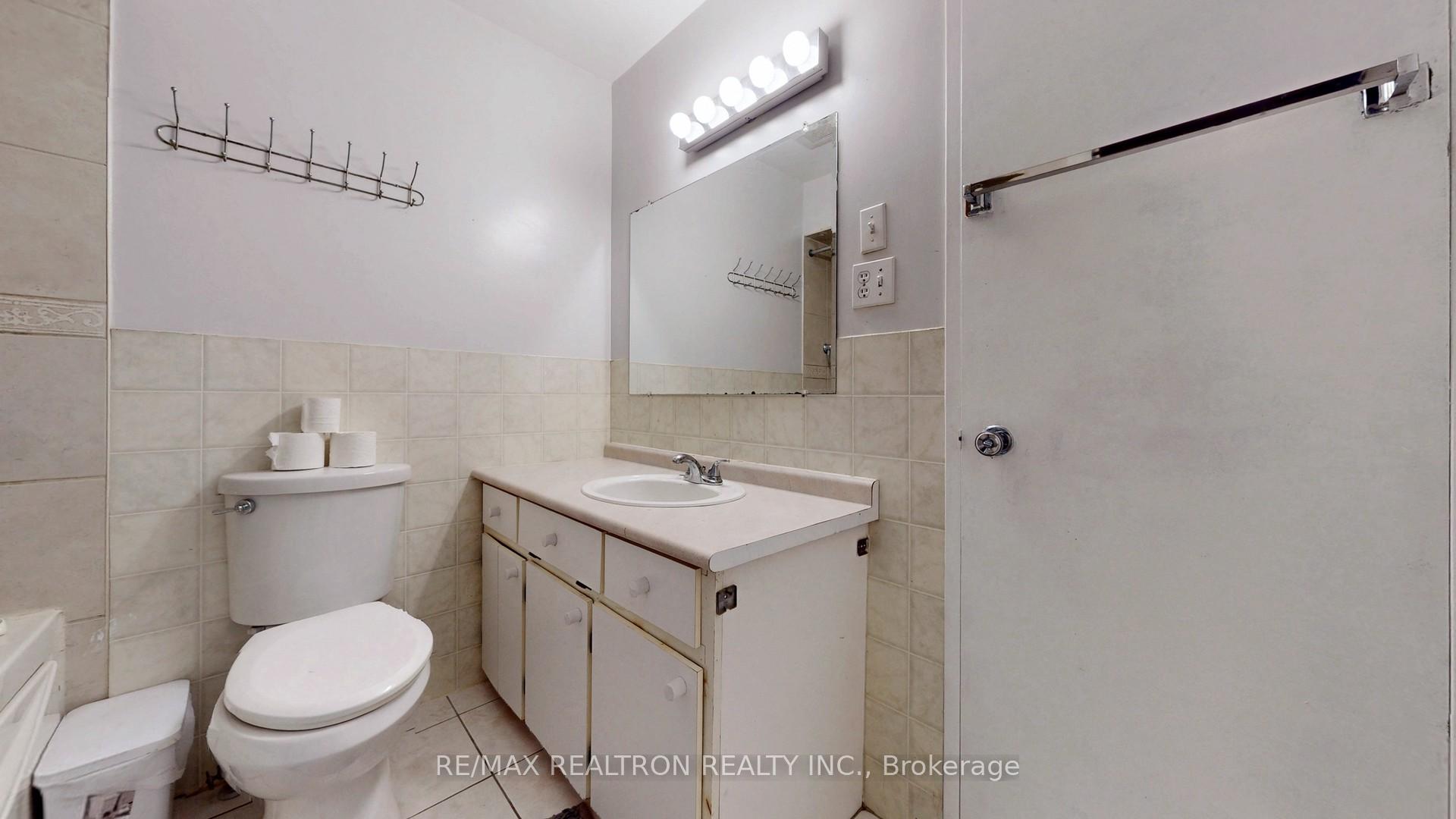 Photo 29 of 159 Patterson Street, Newmarket, Huron Heights-Leslie Valley — HOMEH