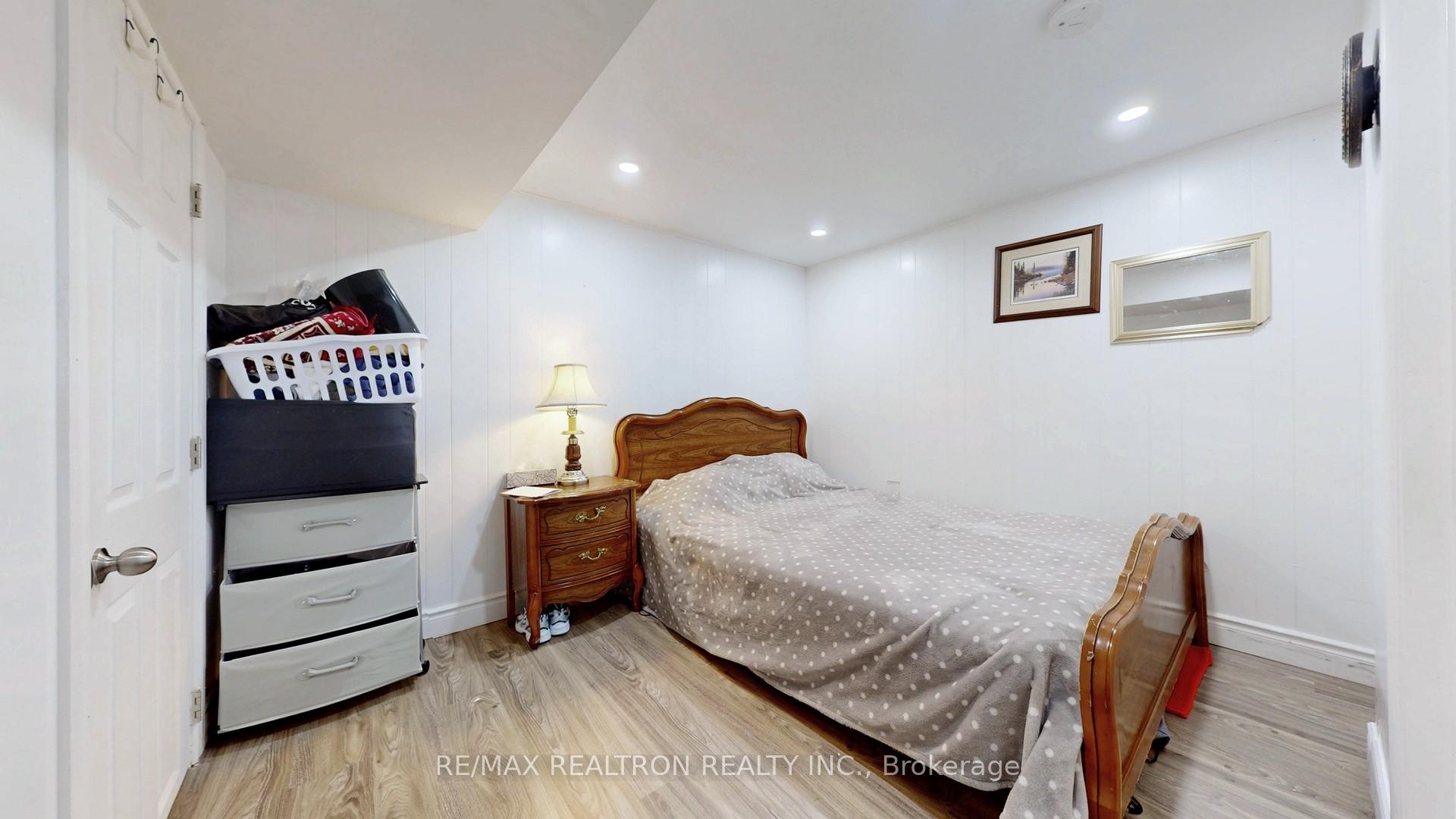 Photo 36 of 159 Patterson Street, Newmarket, Huron Heights-Leslie Valley — HOMEH