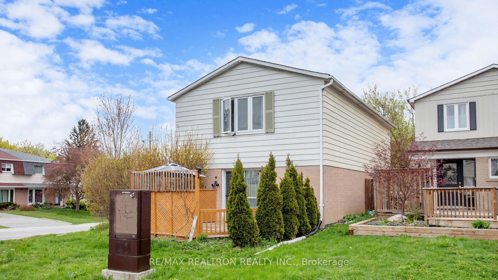 Photo 44 of 159 Patterson Street, Newmarket, Huron Heights-Leslie Valley — HOMEH