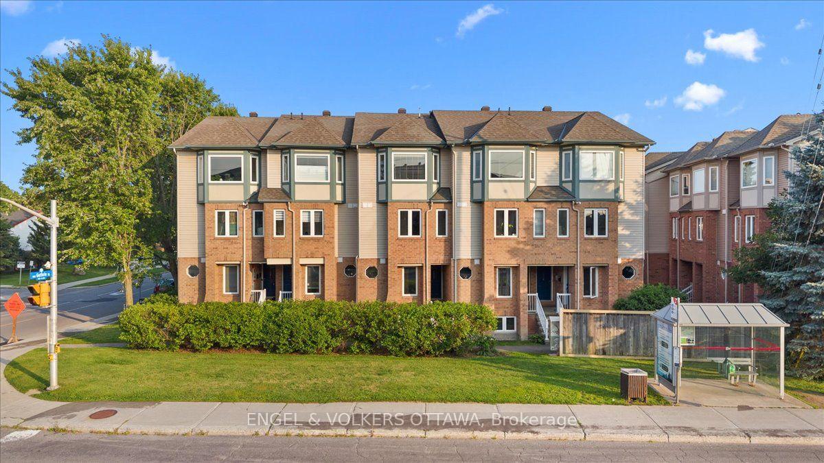 Photo 2 of Unit 9, 2820 Baseline Road, Ottawa, Leslie Park — HOMEH