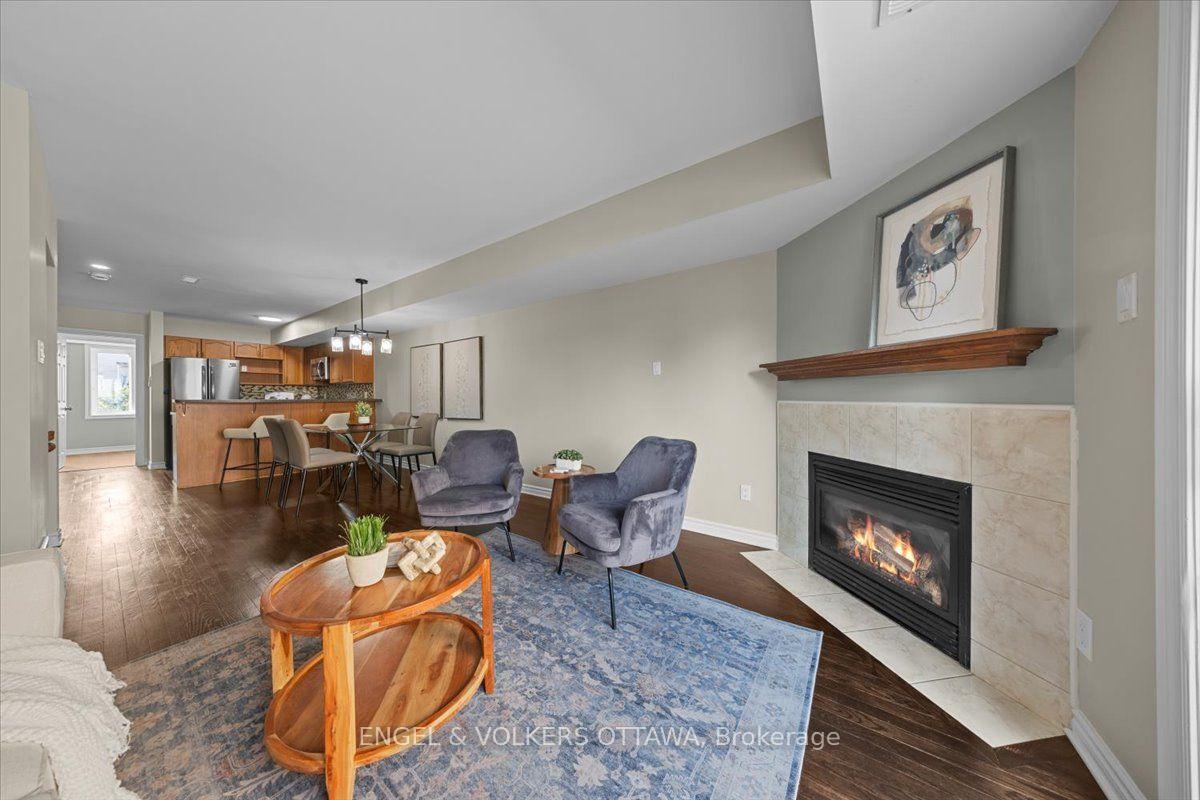 Photo 10 of Unit 9, 2820 Baseline Road, Ottawa, Leslie Park — HOMEH