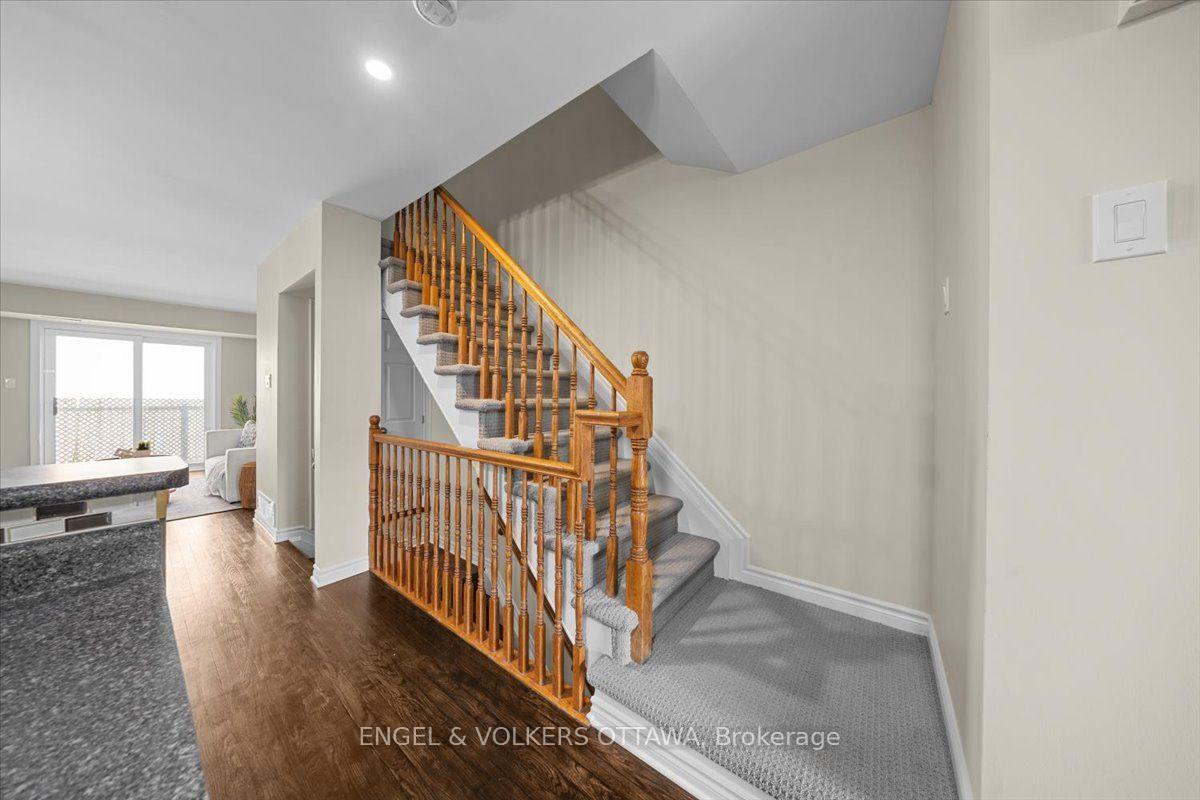 Photo 20 of Unit 9, 2820 Baseline Road, Ottawa, Leslie Park — HOMEH