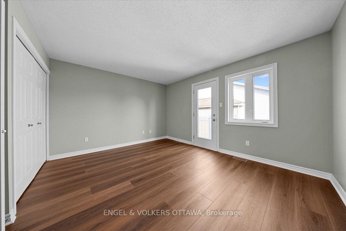 Photo 23 of Unit 9, 2820 Baseline Road, Ottawa, Leslie Park — HOMEH