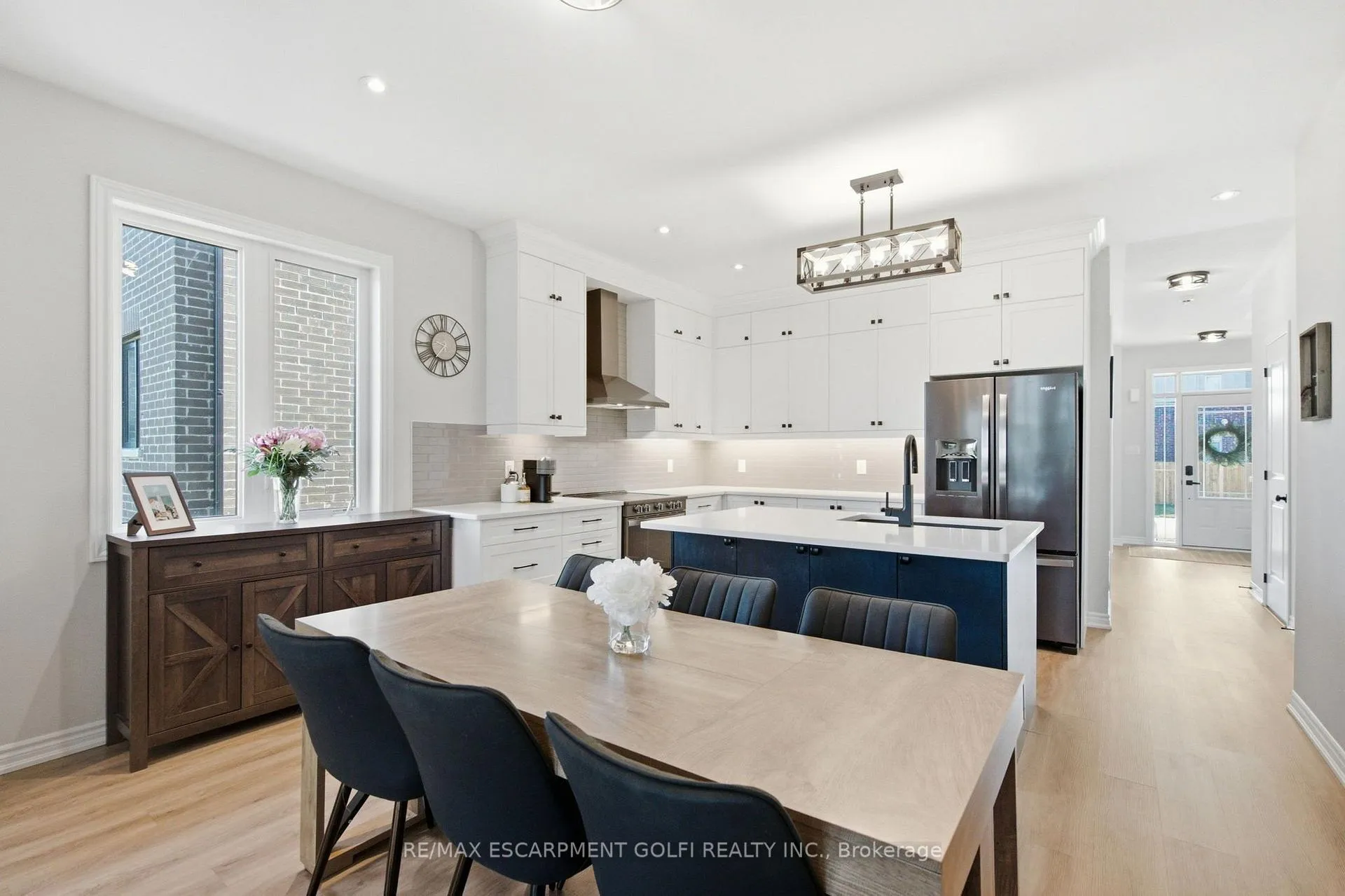 Photo 5 of 119 Midland Place, Welland, Hwy 406/Welland — HOMEH