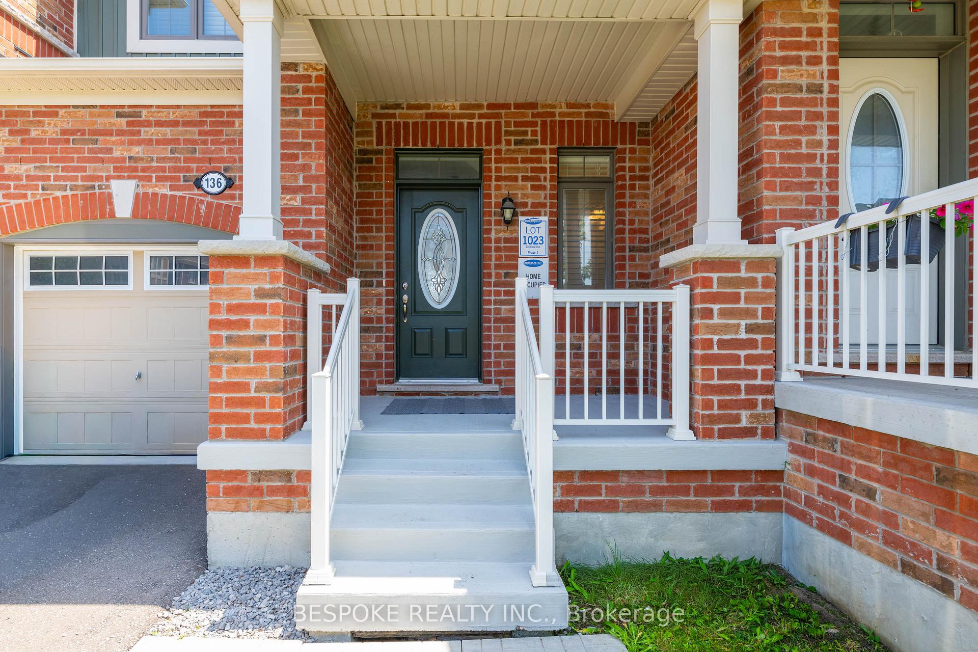 Photo 2 of 136 Coho Drive, Whitby, Lynde Creek — HOMEH