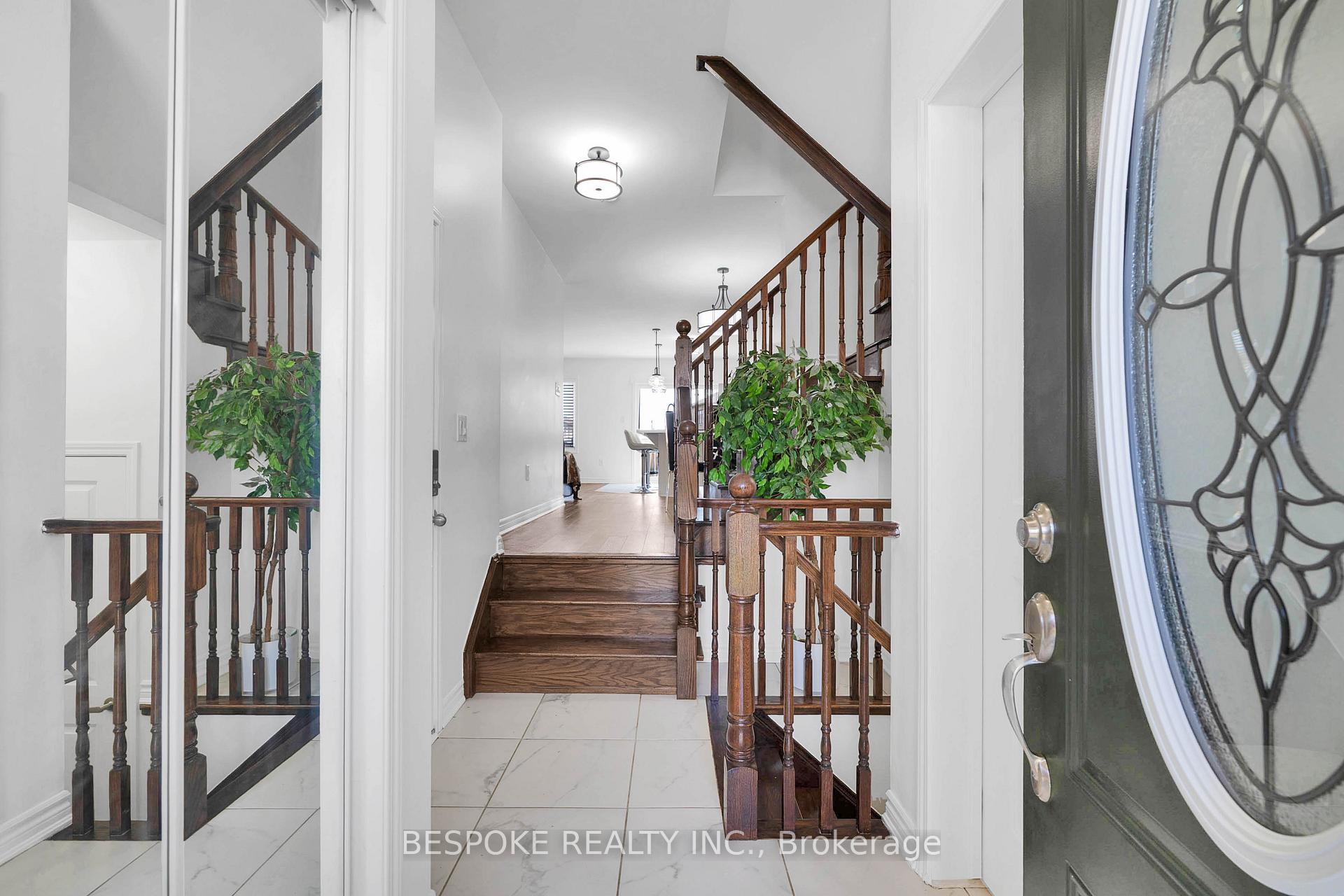 Photo 4 of 136 Coho Drive, Whitby, Lynde Creek — HOMEH