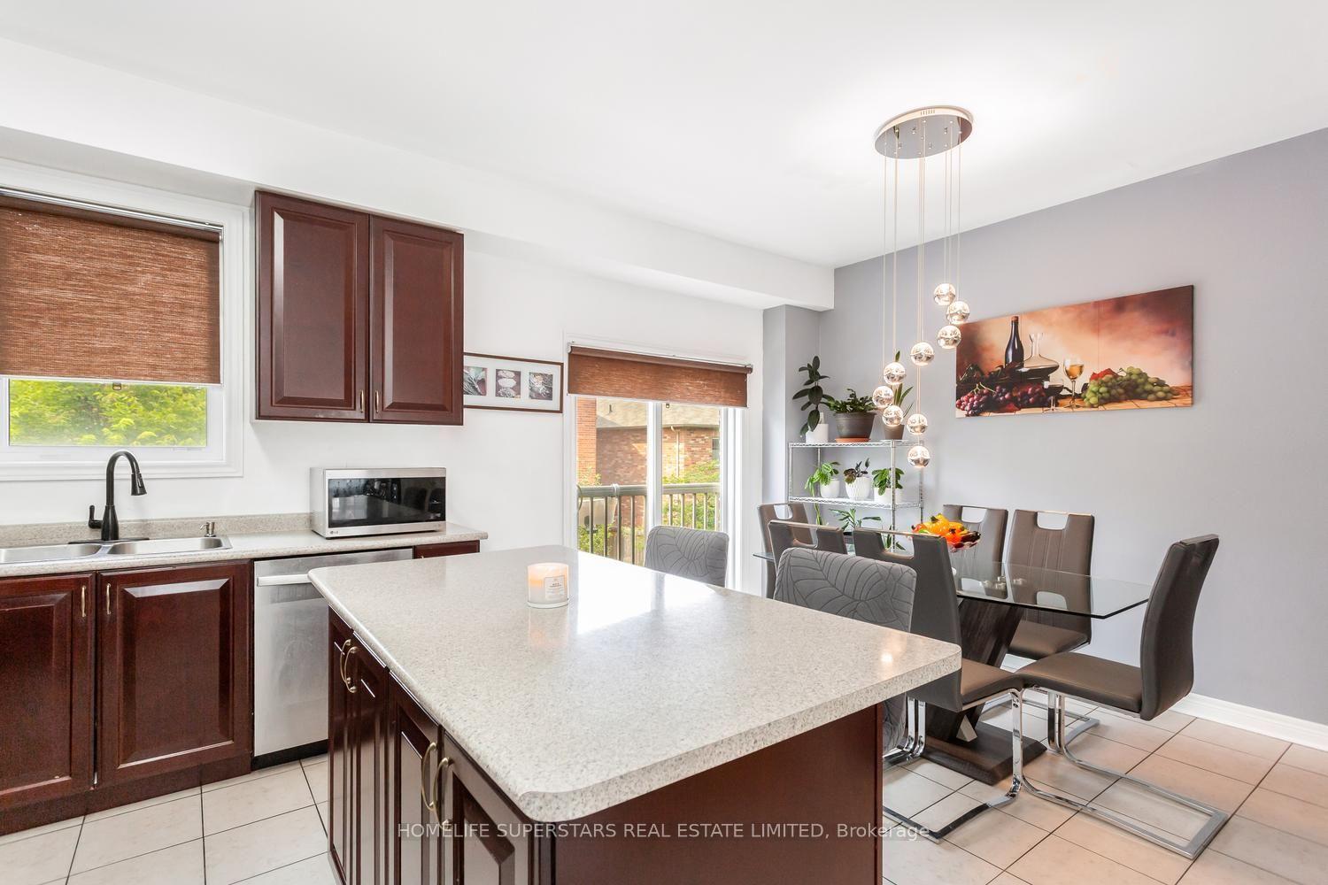Photo 18 of 18 Mary Chapman Boulevard, North York, Humberlea-Pelmo Park — HOMEH