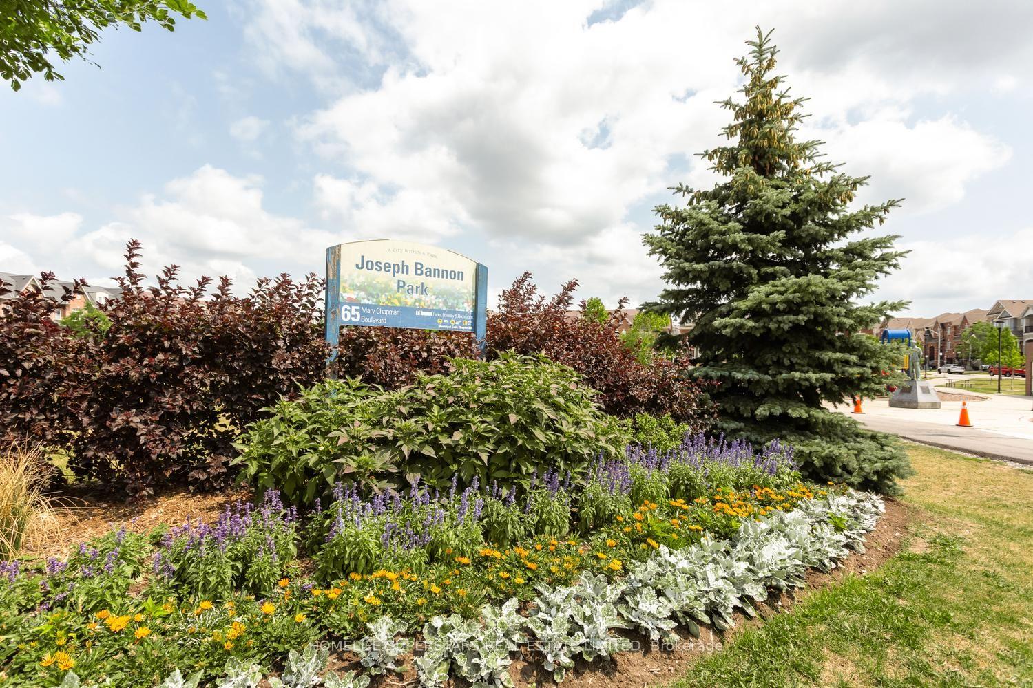 Photo 49 of 18 Mary Chapman Boulevard, North York, Humberlea-Pelmo Park — HOMEH