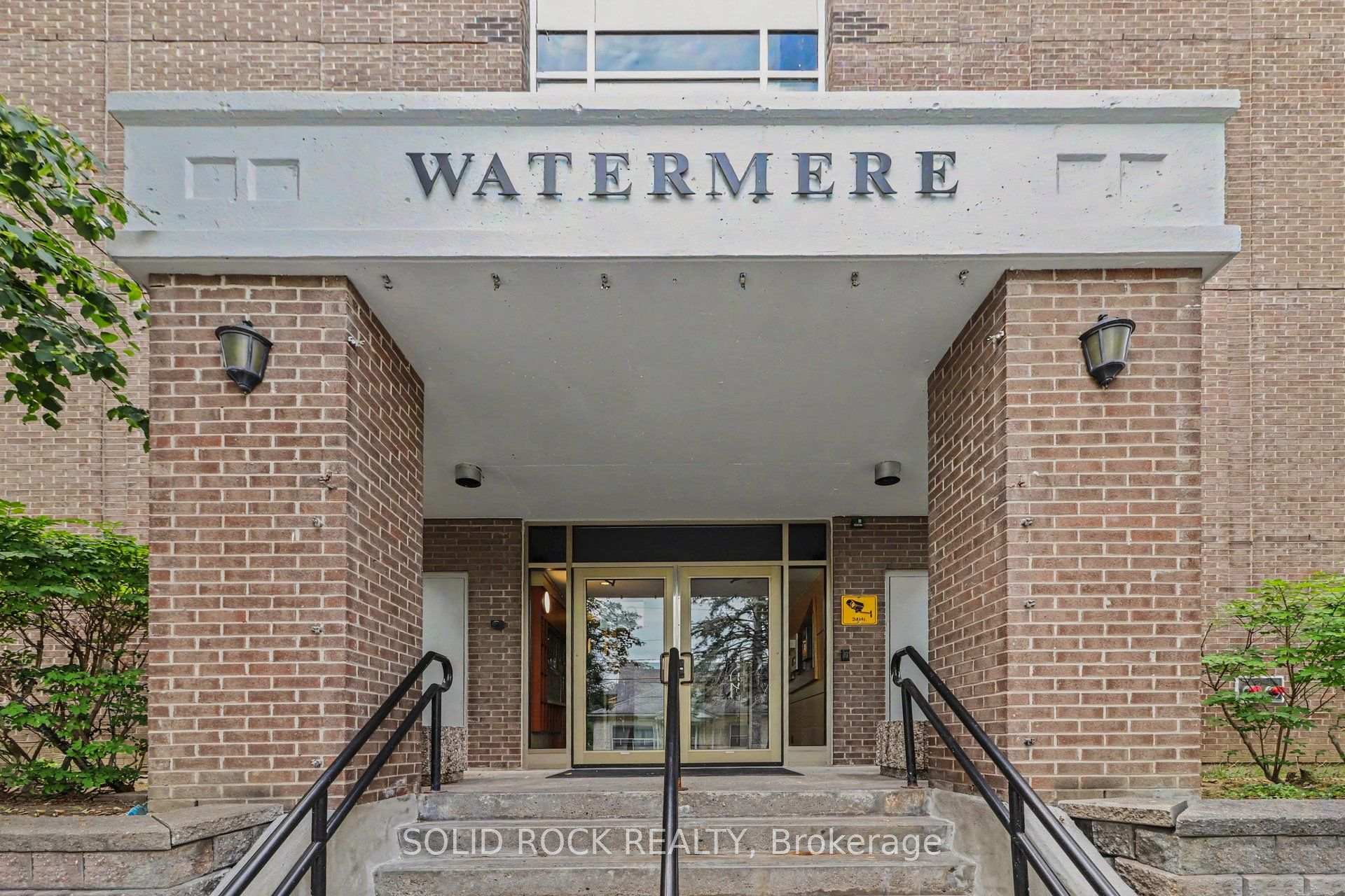 Photo 2 of Unit 303, 30 Charlevoix Street, Ottawa, Vanier — HOMEH