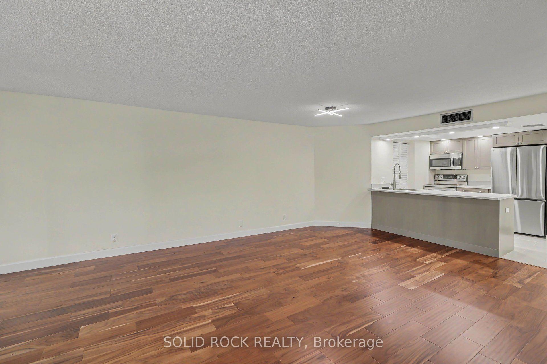 Photo 7 of Unit 303, 30 Charlevoix Street, Ottawa, Vanier — HOMEH