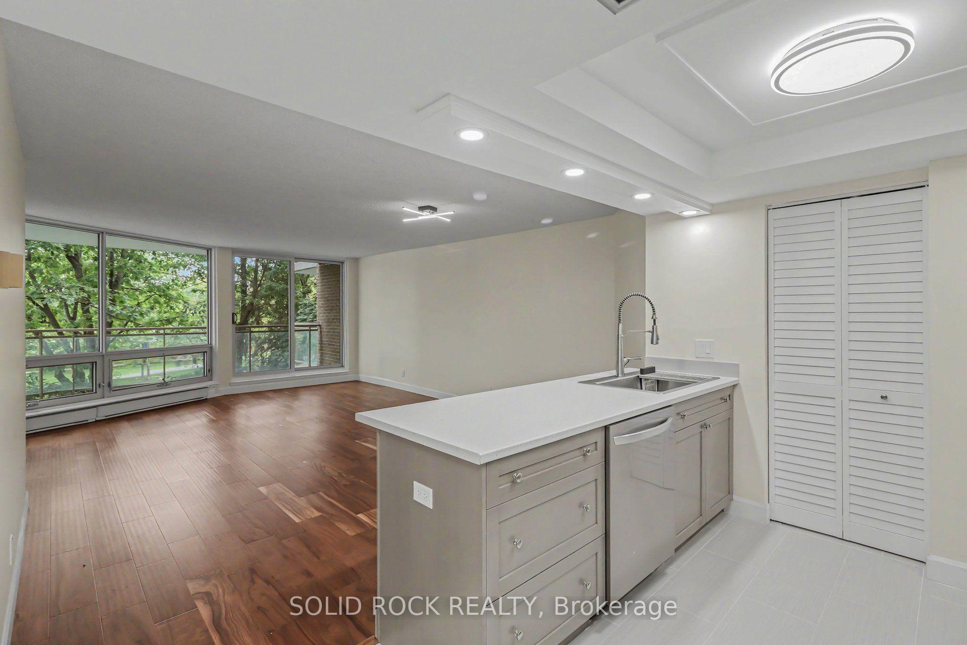 Photo 12 of Unit 303, 30 Charlevoix Street, Ottawa, Vanier — HOMEH