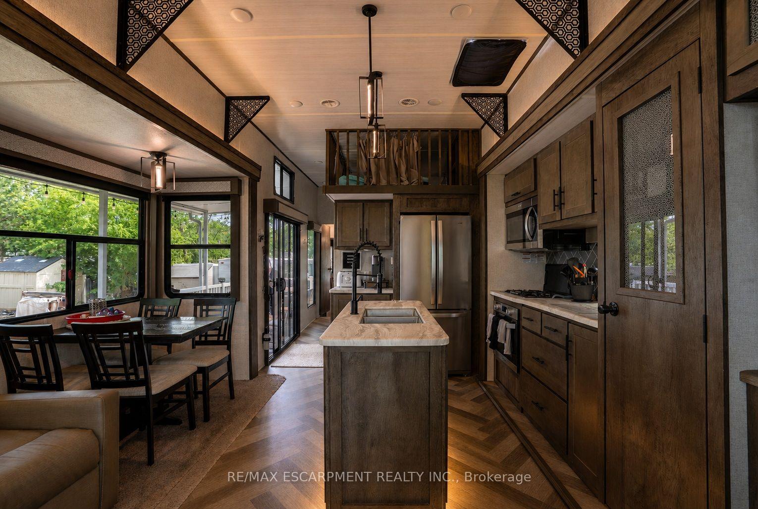 Photo 5 of Unit 35, 1001 Haldimand Road, Haldimand — HOMEH