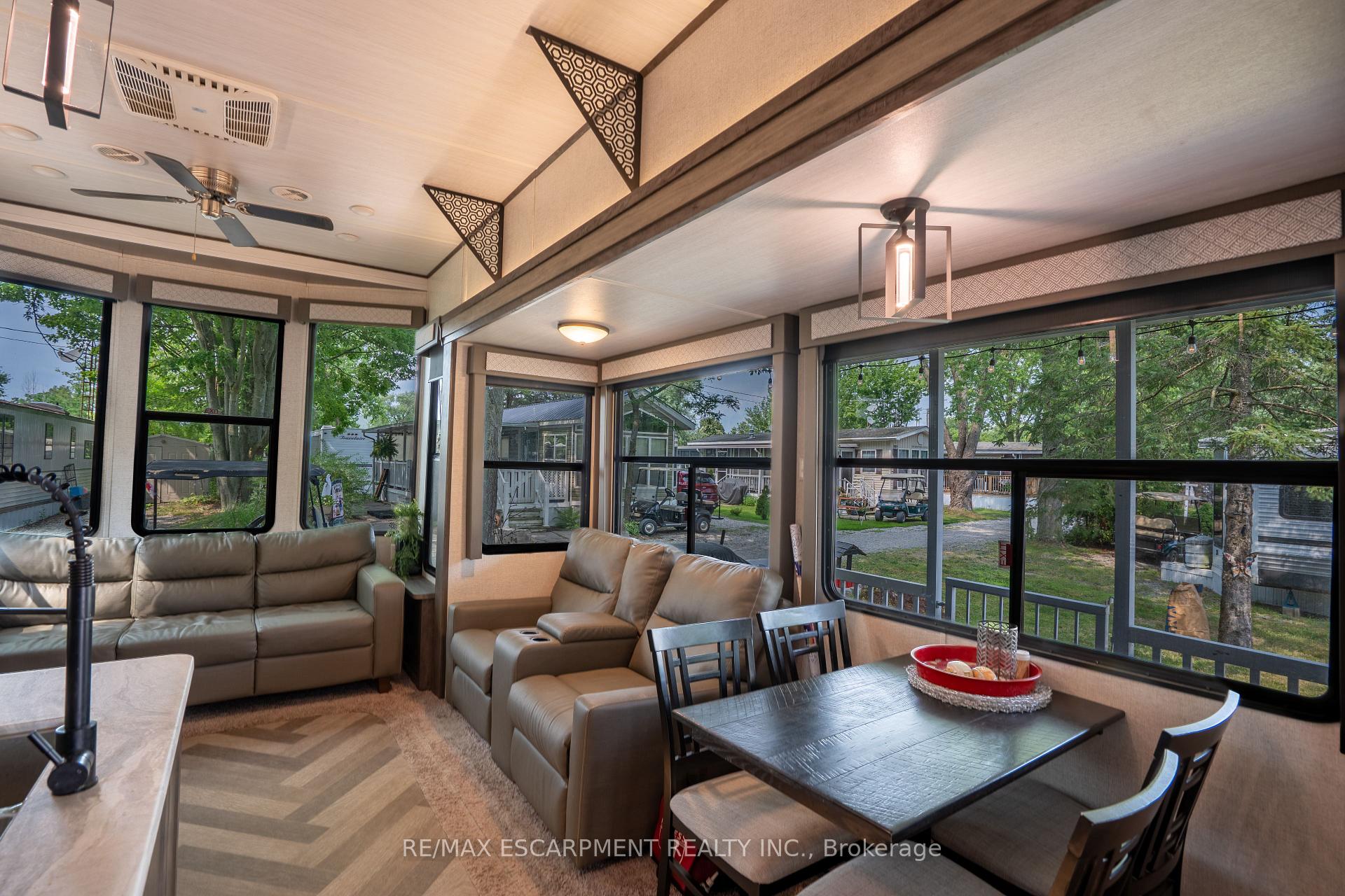 Photo 8 of Unit 35, 1001 Haldimand Road, Haldimand — HOMEH