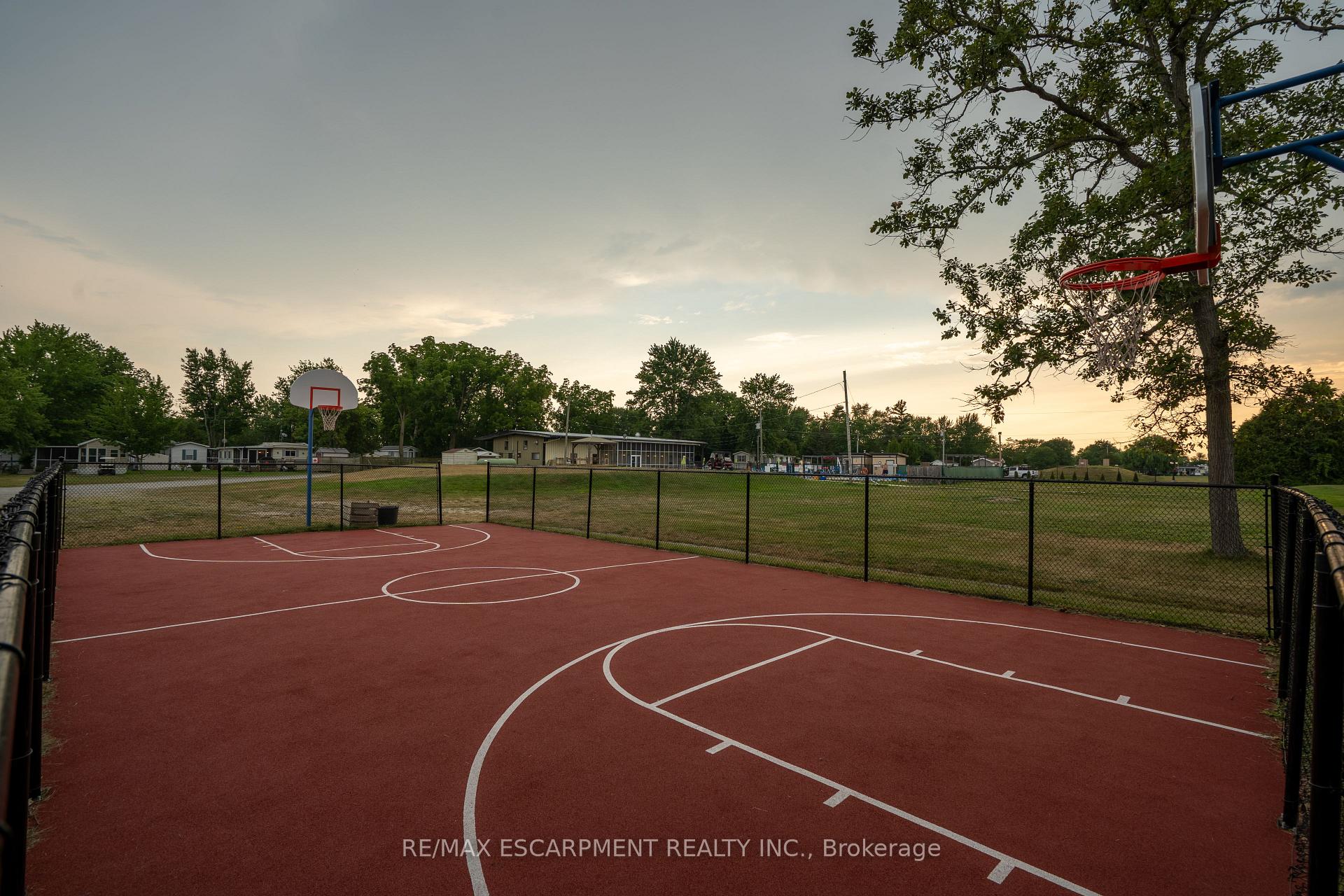 Photo 18 of Unit 35, 1001 Haldimand Road, Haldimand — HOMEH
