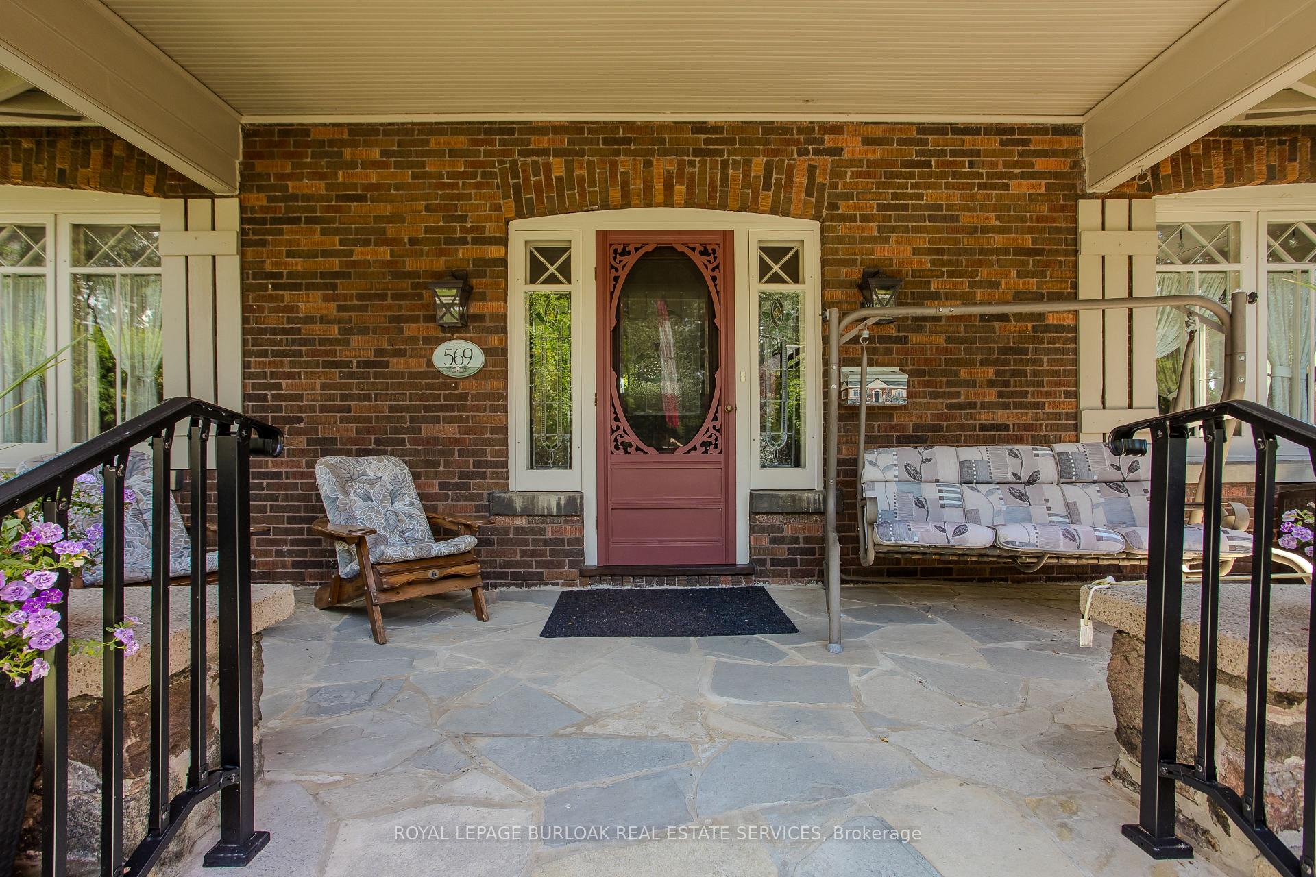 Photo 33 of 569 Locust Street, Burlington, Brant — HOMEH