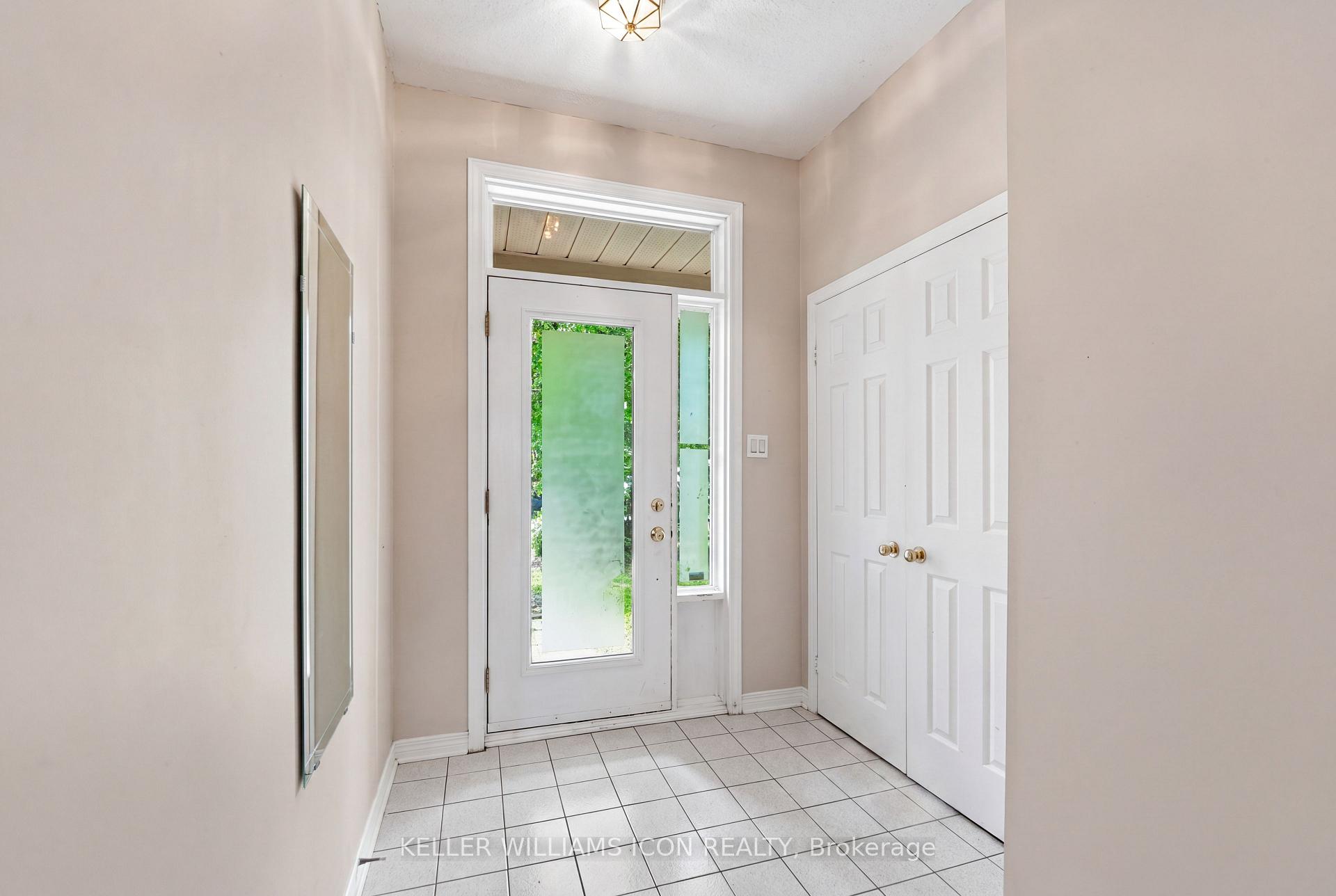 Photo 4 of 121 Thornbury Crescent, Ottawa, Centrepointe — HOMEH