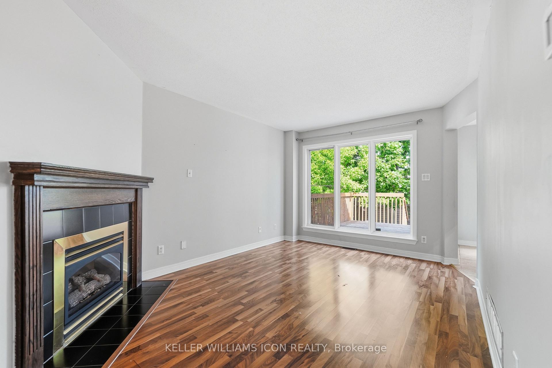 Photo 11 of 121 Thornbury Crescent, Ottawa, Centrepointe — HOMEH