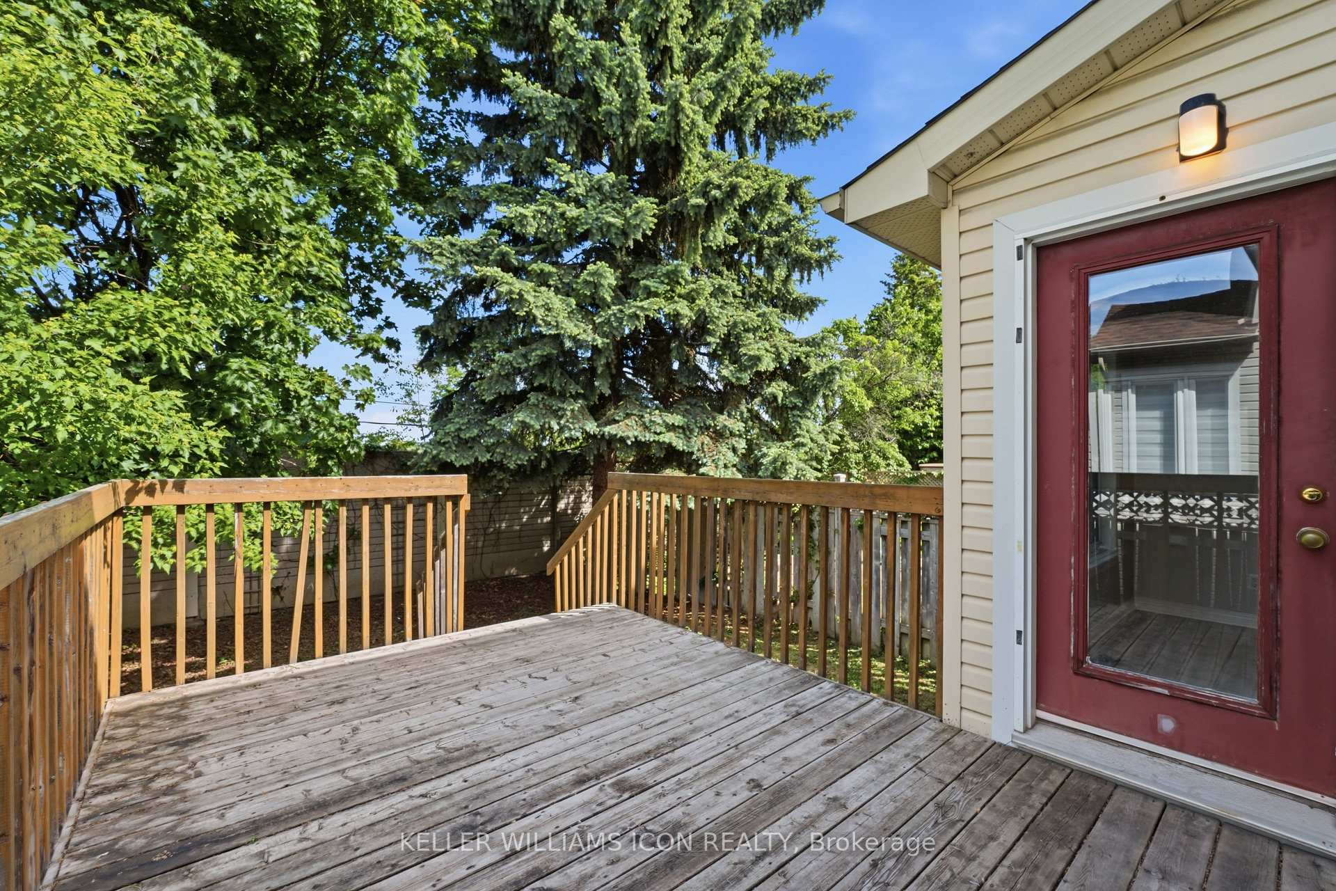 Photo 37 of 121 Thornbury Crescent, Ottawa, Centrepointe — HOMEH