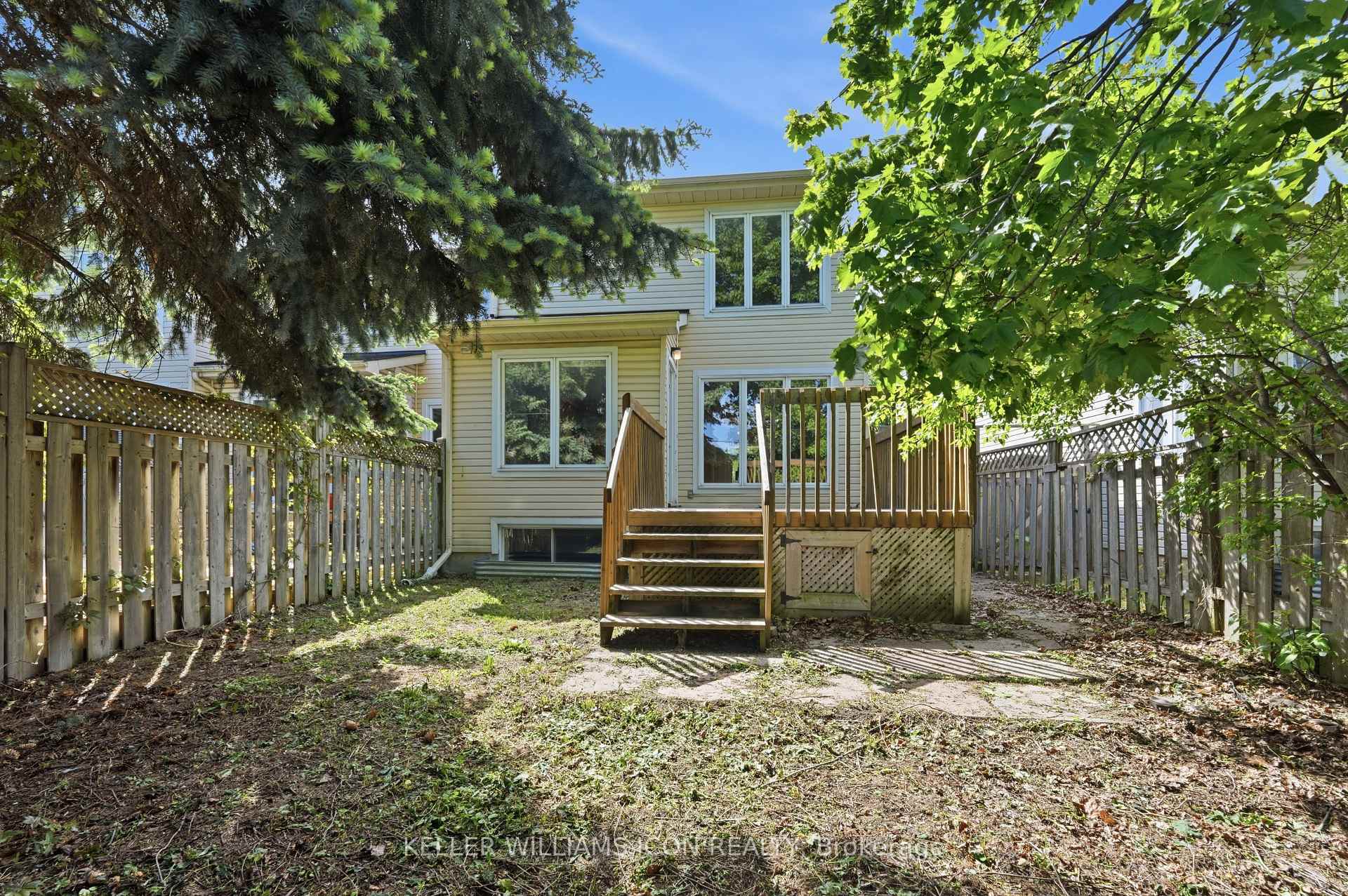 Photo 39 of 121 Thornbury Crescent, Ottawa, Centrepointe — HOMEH