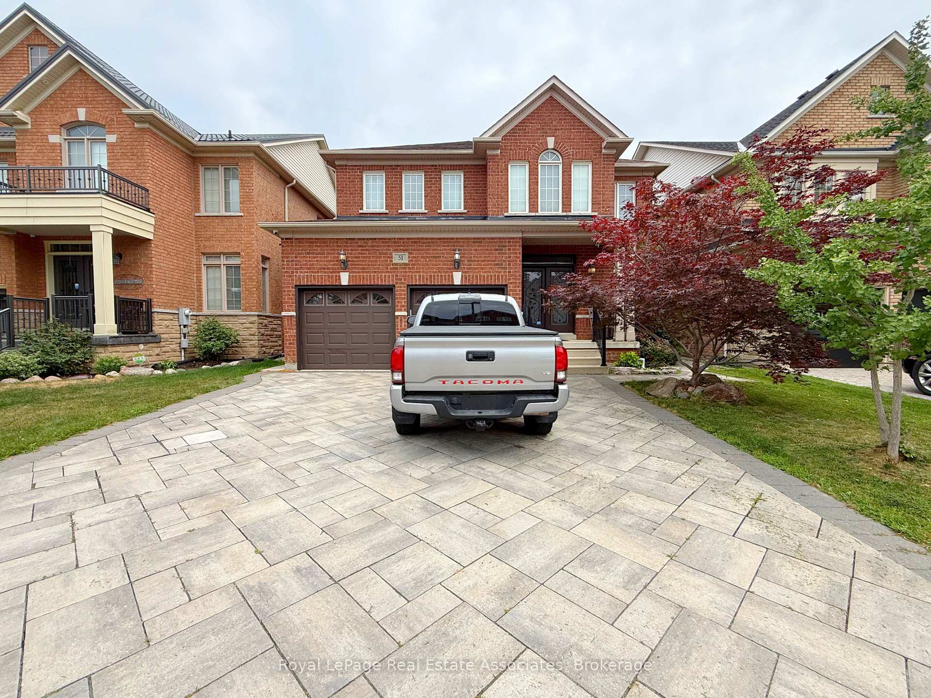 Photo 1 of 51 Sorbonne Drive, Brampton, Vales of Castlemore North — HOMEH