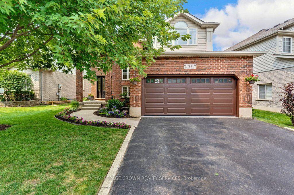 Photo 2 of 142 Deer Ridge Drive, Kitchener, Pioneer Tower West — HOMEH