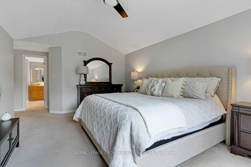 Photo 21 of 142 Deer Ridge Drive, Kitchener, Pioneer Tower West — HOMEH