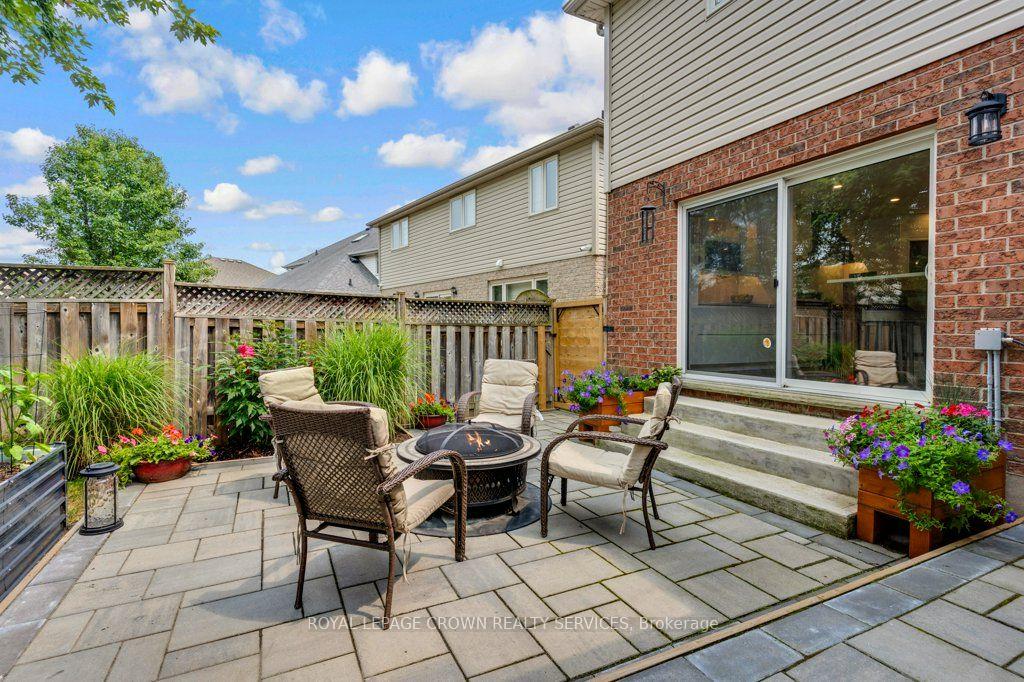 Photo 35 of 142 Deer Ridge Drive, Kitchener, Pioneer Tower West — HOMEH