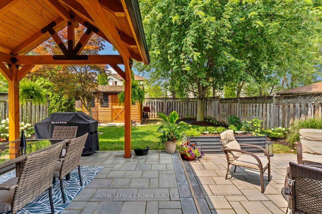 Photo 37 of 142 Deer Ridge Drive, Kitchener, Pioneer Tower West — HOMEH