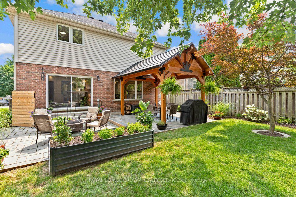 Photo 43 of 142 Deer Ridge Drive, Kitchener, Pioneer Tower West — HOMEH