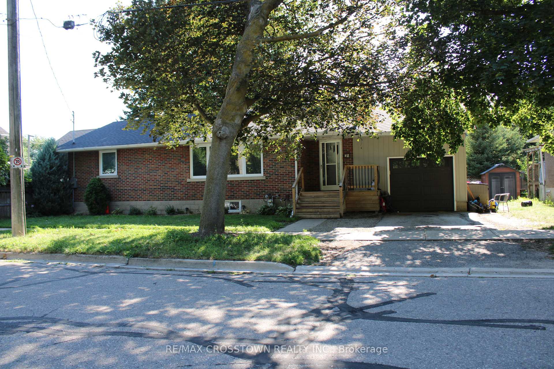 Photo 1 of 34 McDonald Street, New Tecumseth, Alliston — HOMEH