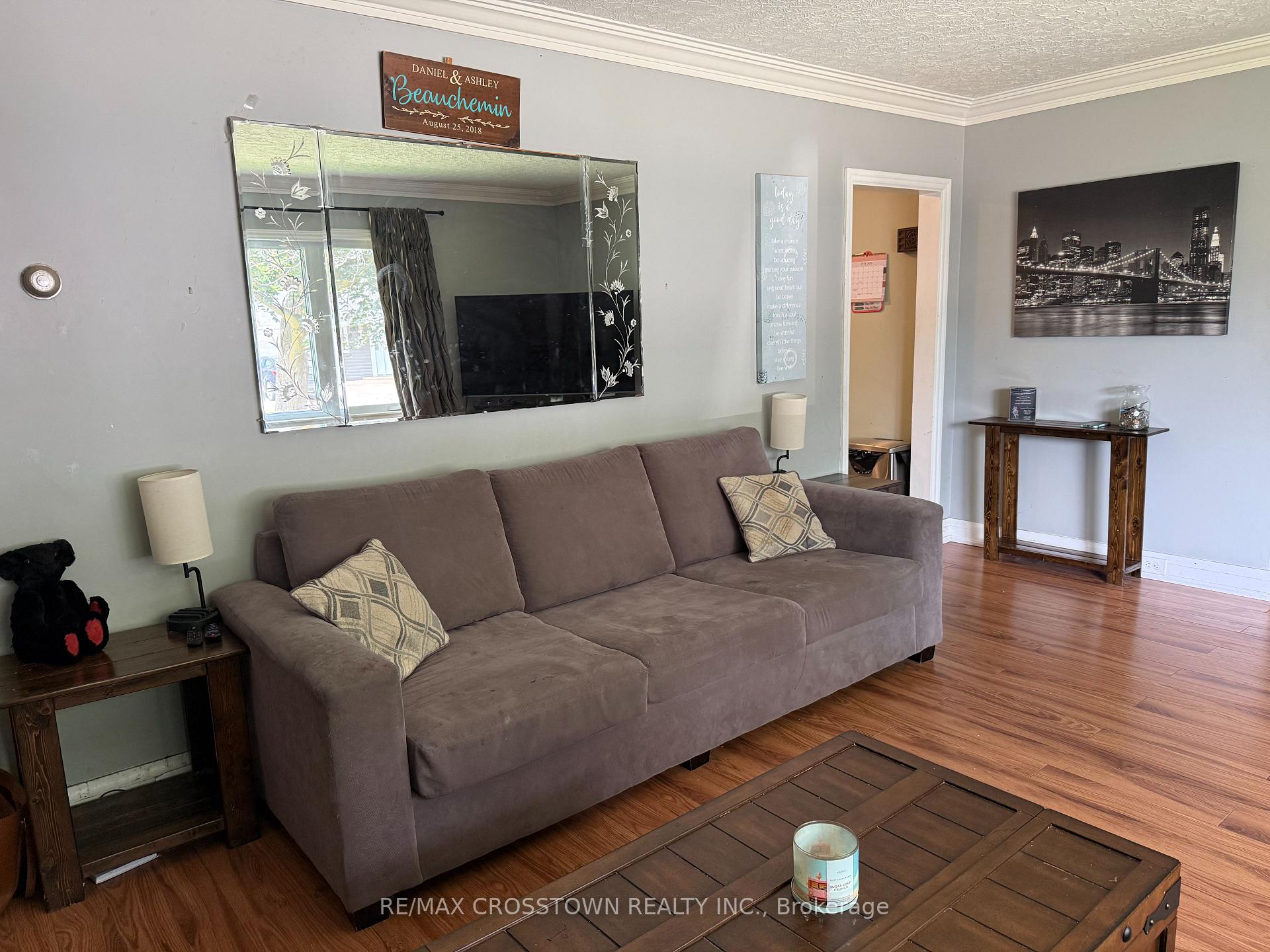 Photo 5 of 34 McDonald Street, New Tecumseth, Alliston — HOMEH