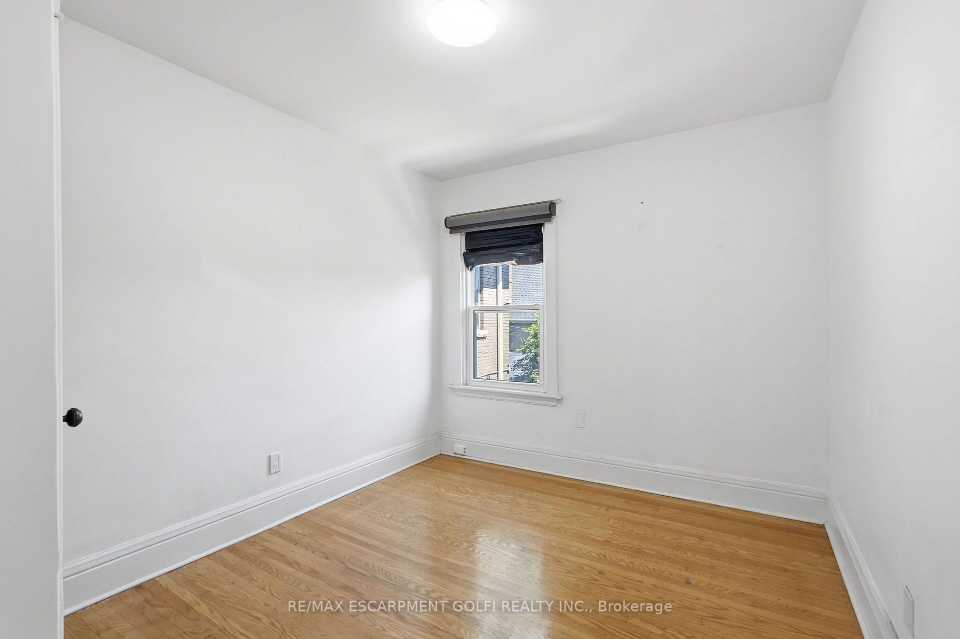 Photo 14 of 37 Maplewood Avenue, Hamilton, Blakeley — HOMEH