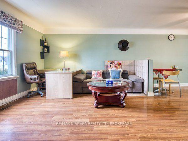Photo 5 of 6159 Toby Crescent, Niagara Falls, Arad/Fallsview — HOMEH