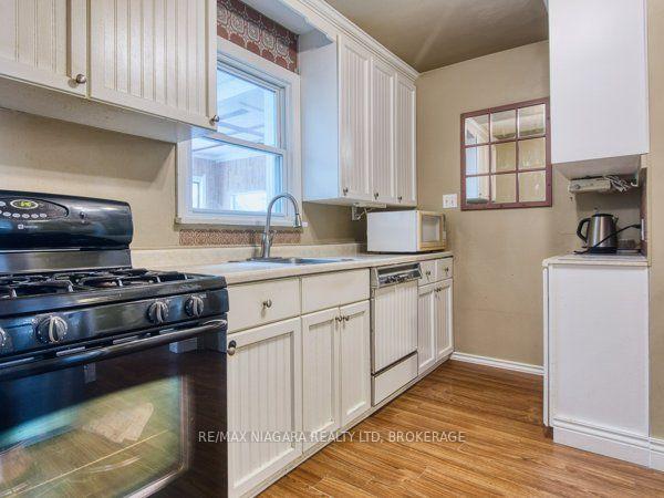 Photo 15 of 6159 Toby Crescent, Niagara Falls, Arad/Fallsview — HOMEH