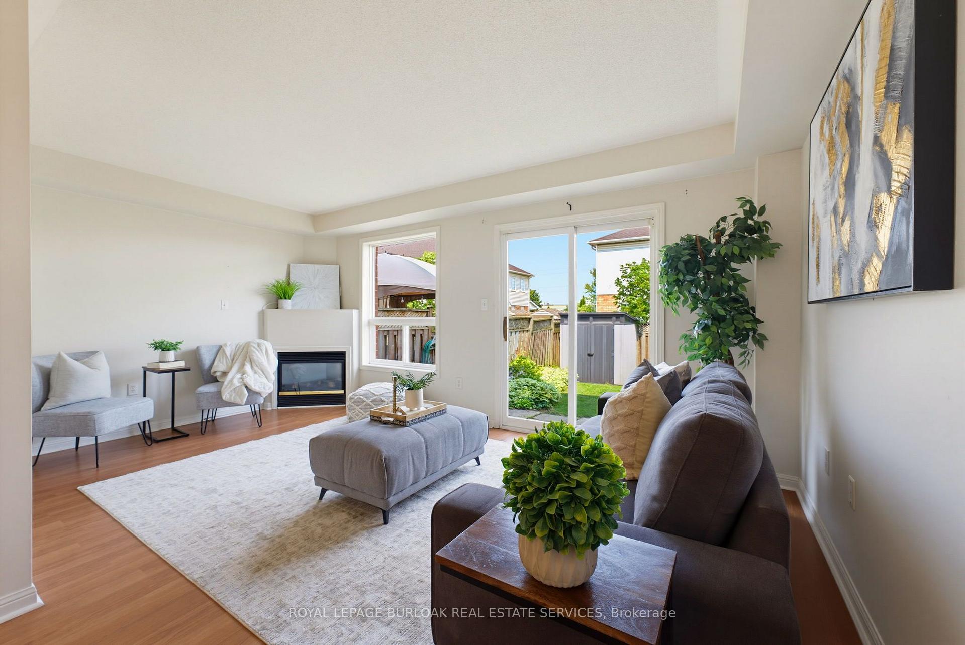 Photo 7 of 4425 Peter Drive, Burlington, Shoreacres — HOMEH
