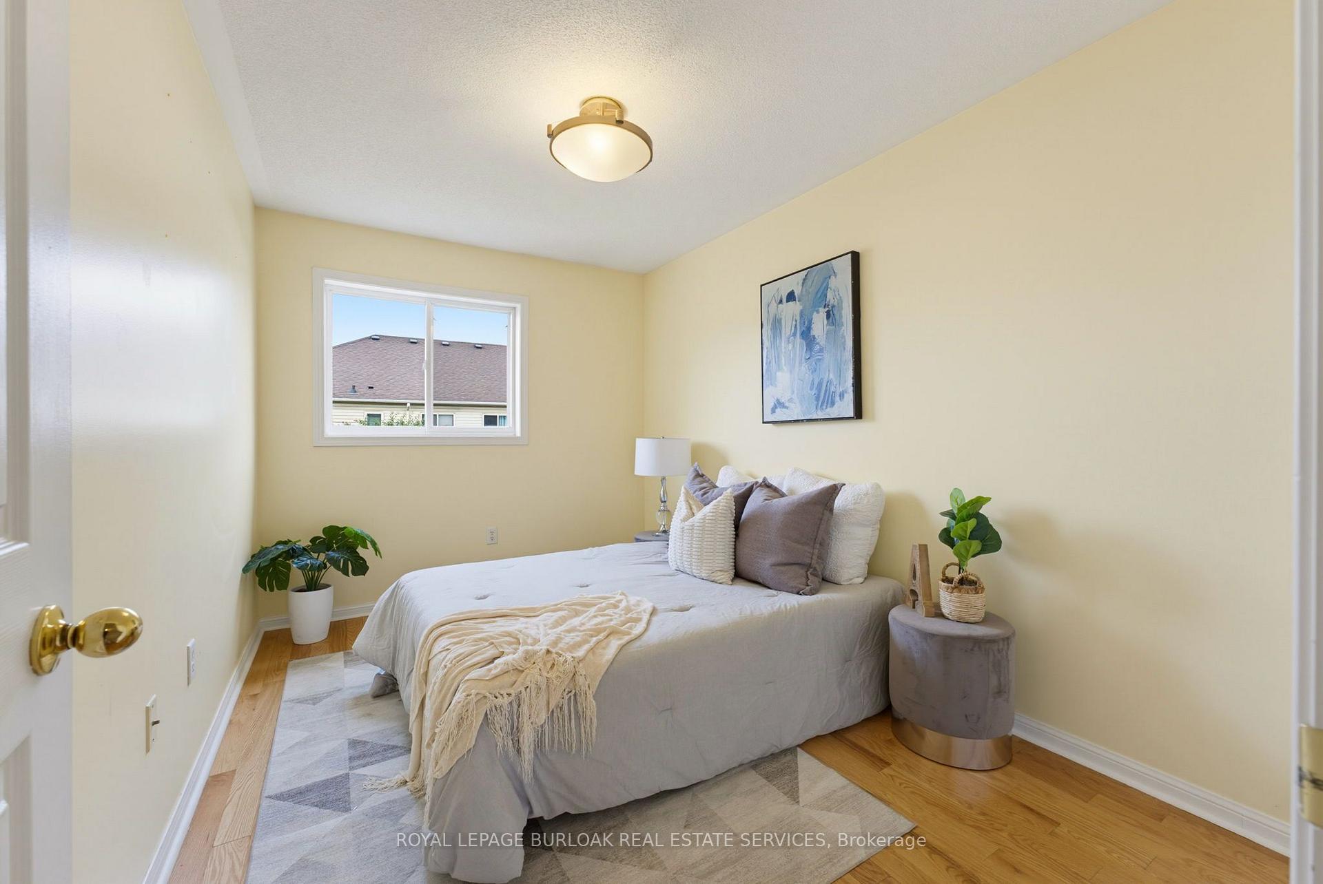 Photo 23 of 4425 Peter Drive, Burlington, Shoreacres — HOMEH