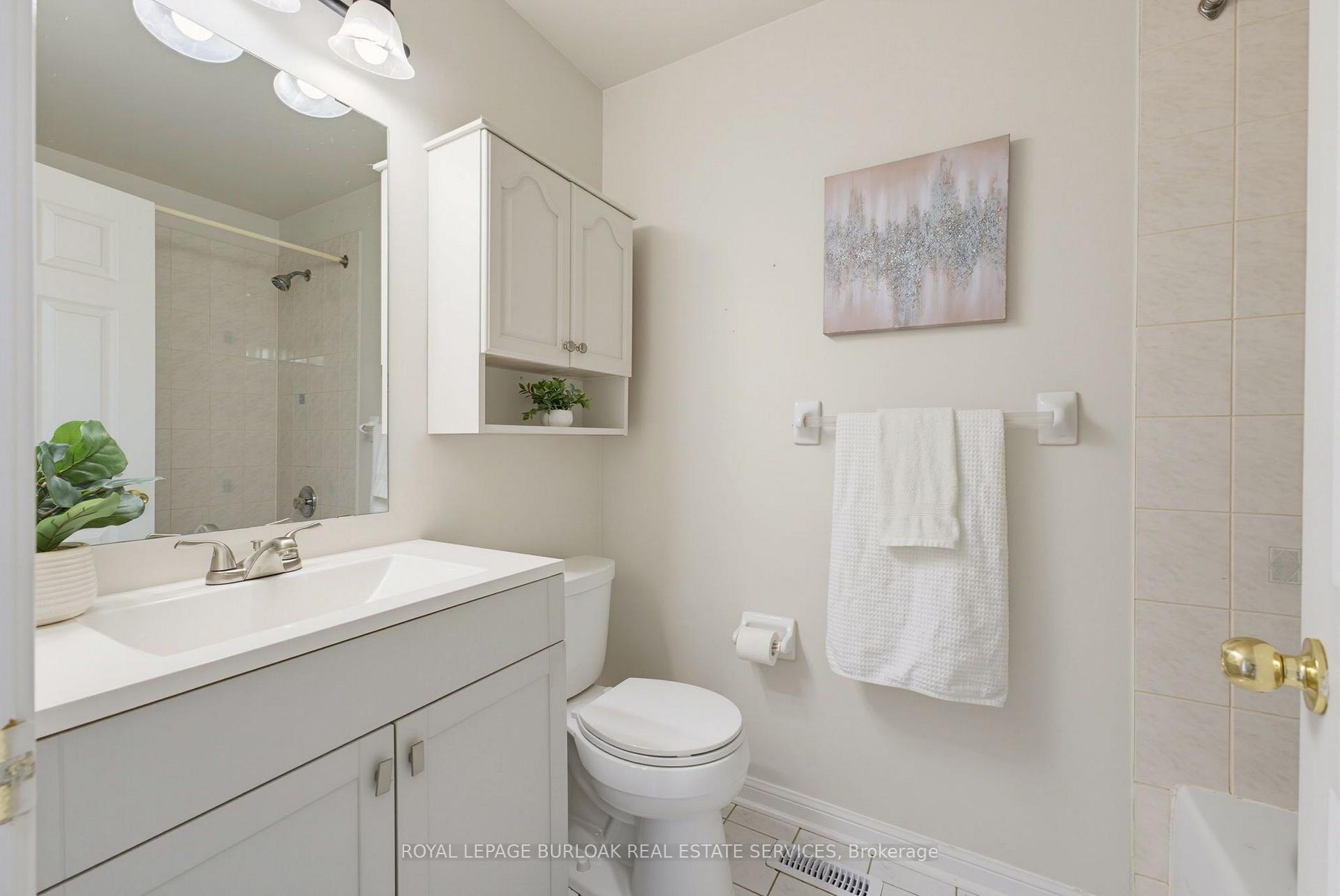 Photo 26 of 4425 Peter Drive, Burlington, Shoreacres — HOMEH