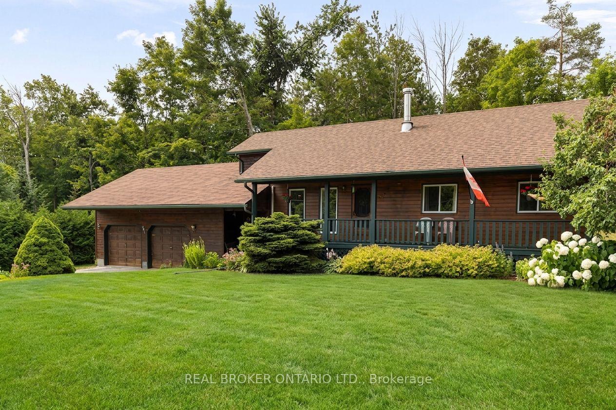Photo 4 of 8 Alpine Drive, Oro-Medonte, Rural Oro-Medonte — HOMEH