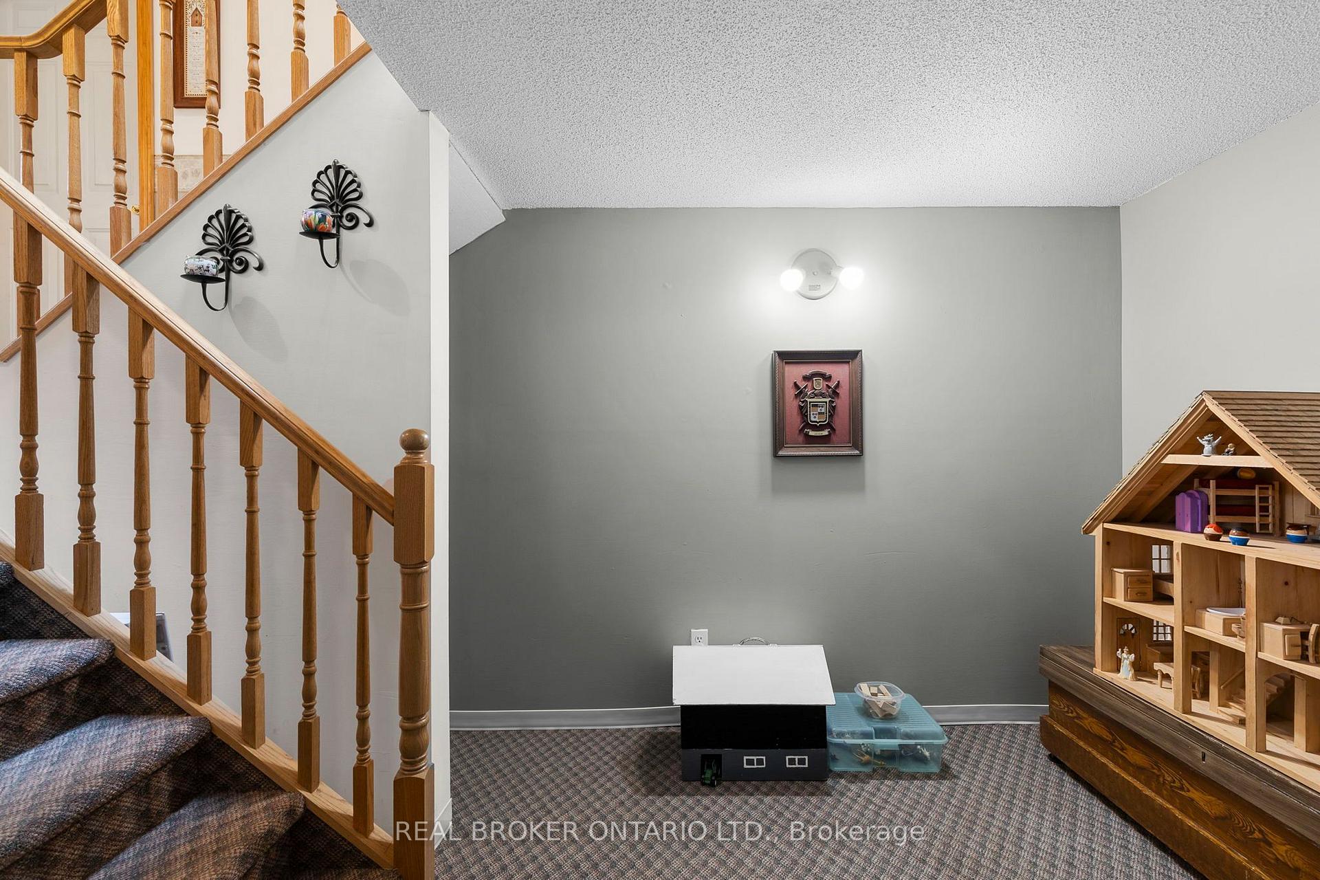 Photo 28 of 8 Alpine Drive, Oro-Medonte, Rural Oro-Medonte — HOMEH