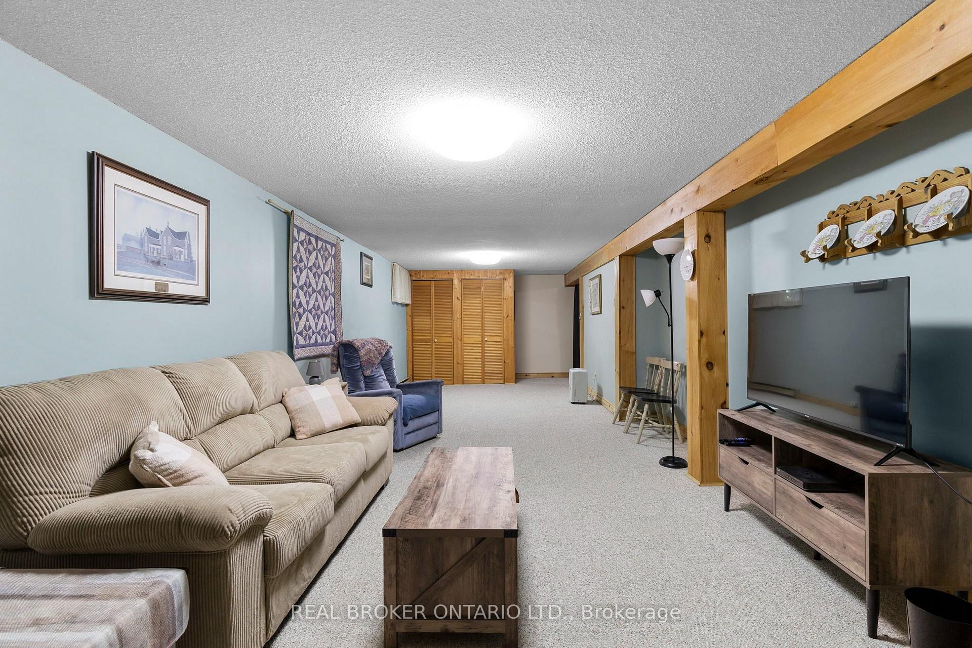 Photo 30 of 8 Alpine Drive, Oro-Medonte, Rural Oro-Medonte — HOMEH