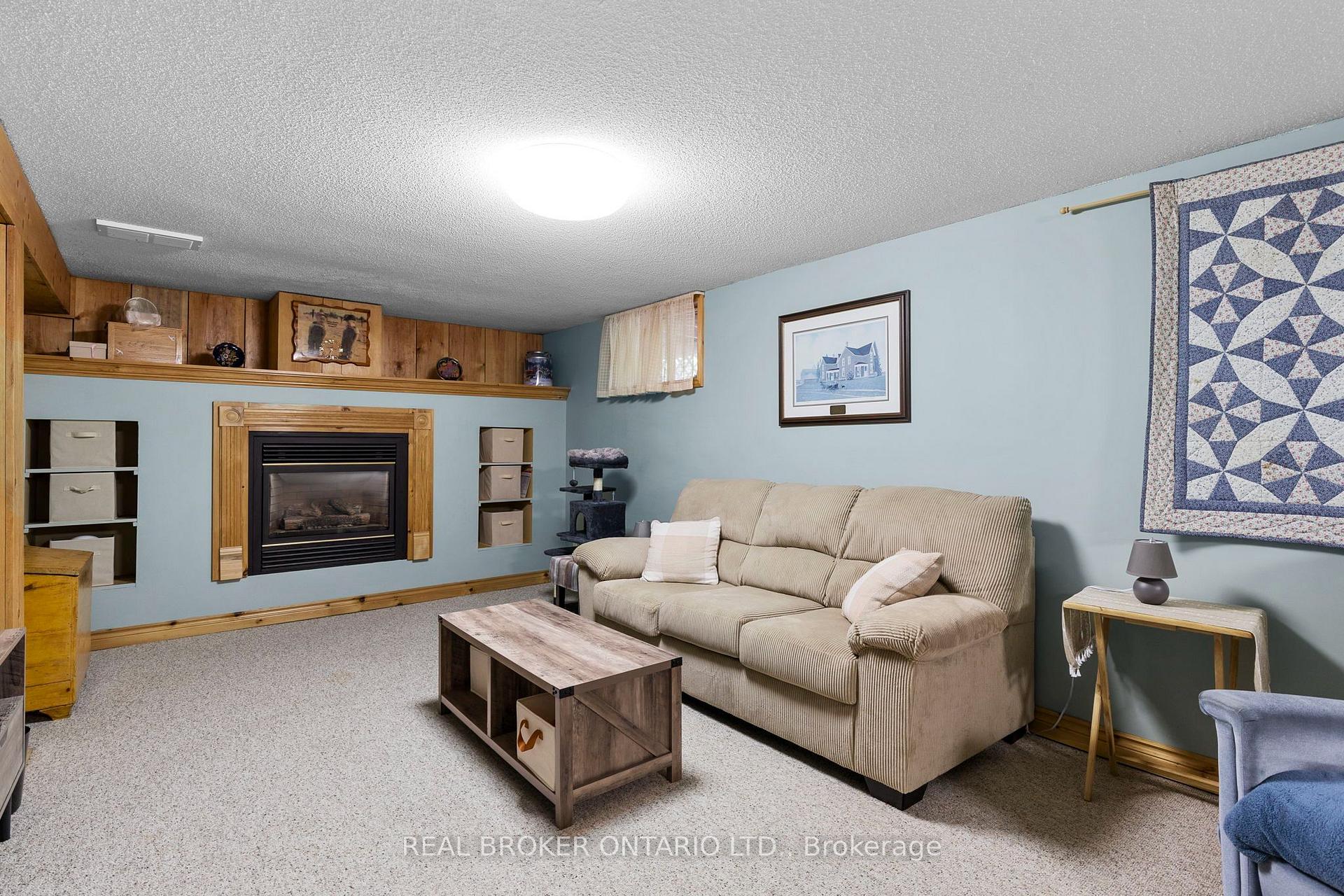 Photo 31 of 8 Alpine Drive, Oro-Medonte, Rural Oro-Medonte — HOMEH