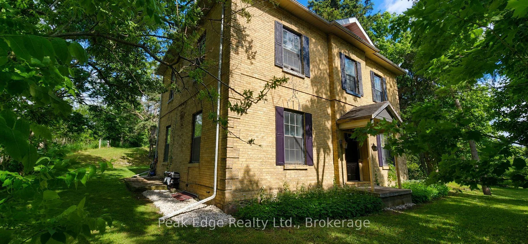 Photo 7 of 4 George Street, Brockton — HOMEH