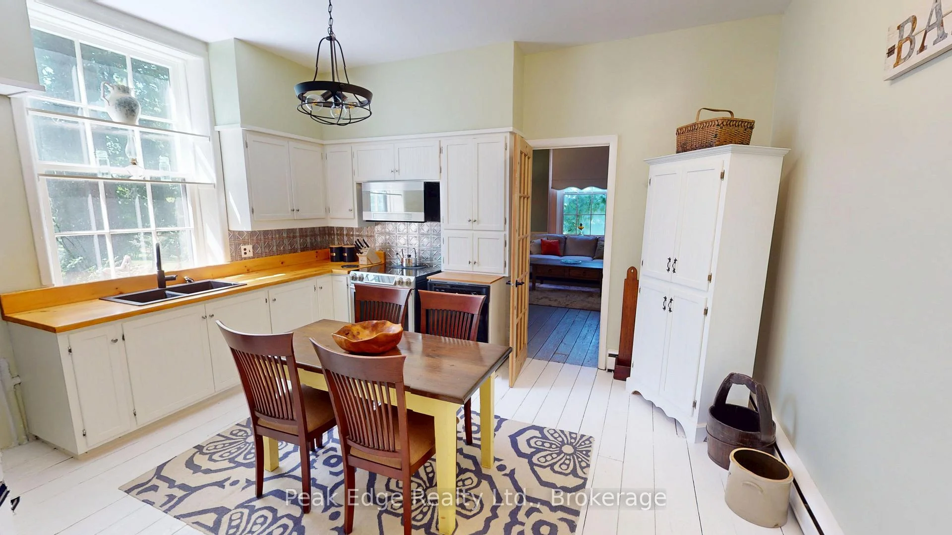 Photo 13 of 4 George Street, Brockton — HOMEH