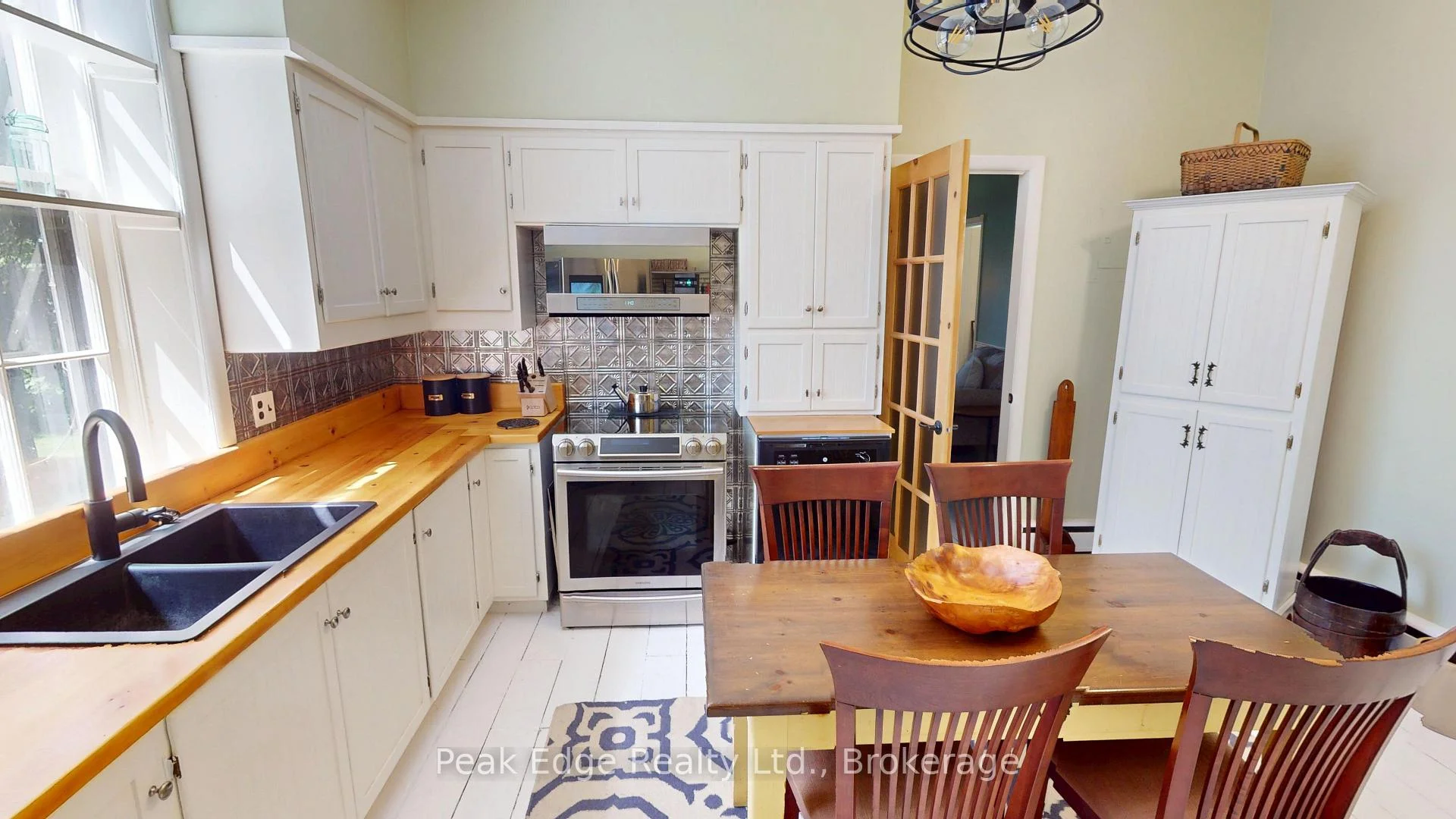 Photo 25 of 4 George Street, Brockton — HOMEH