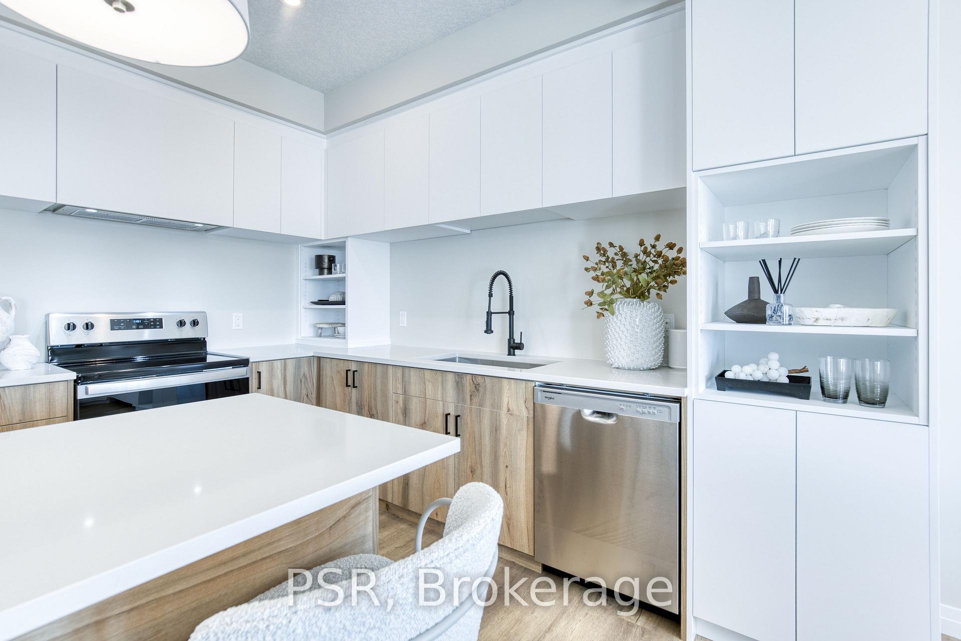 Photo 4 of 93 Rivergreen Crescent, Cambridge, Blair Road — HOMEH