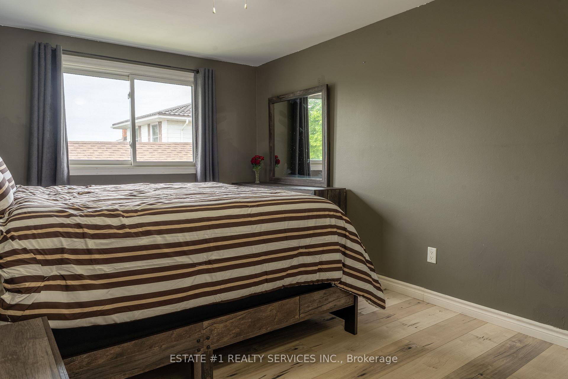 Photo 22 of 43 Dyer Street, St. Thomas — HOMEH