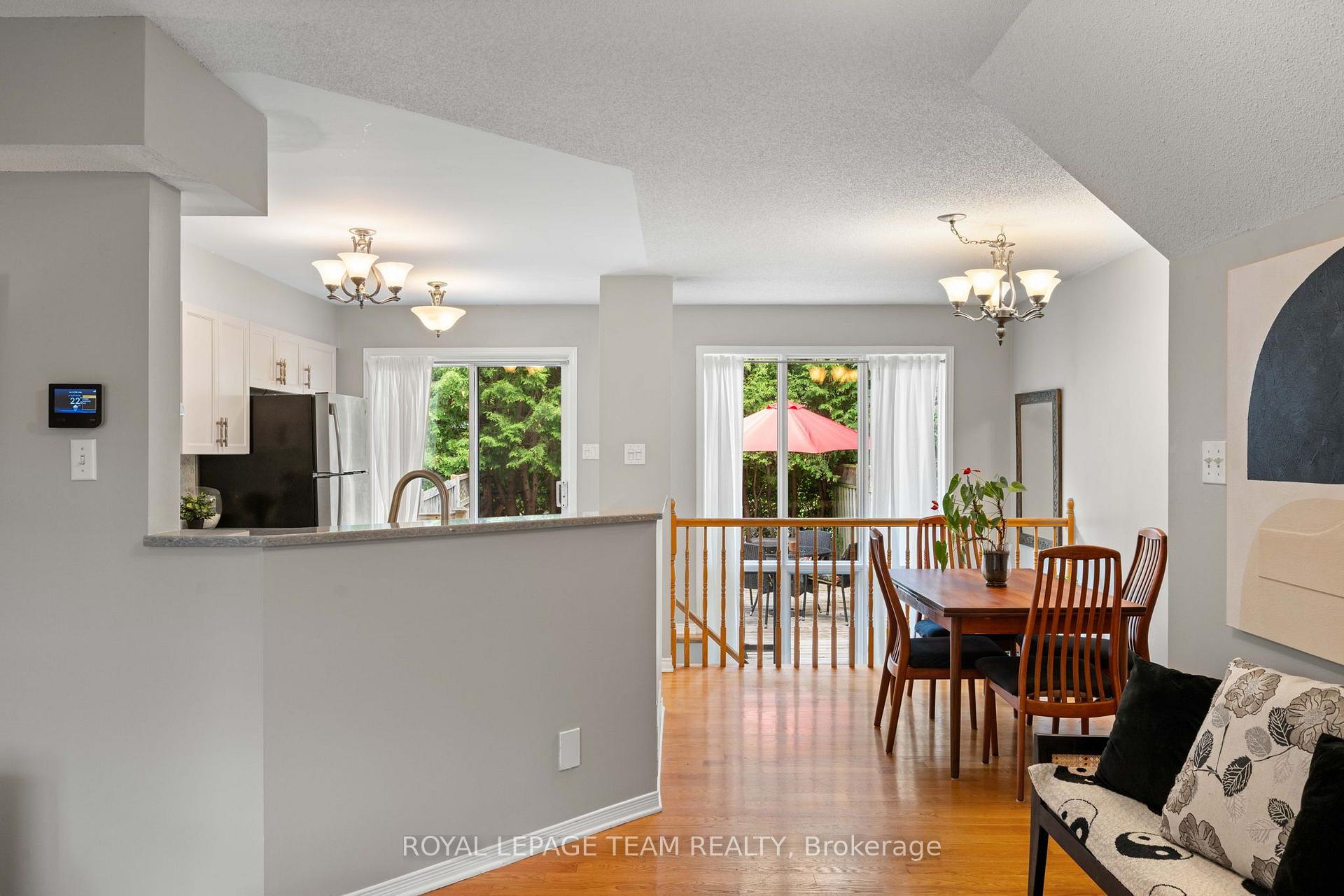 Photo 7 of 6 Folison Street, Ottawa, Hunt Club Park/Greenboro — HOMEH