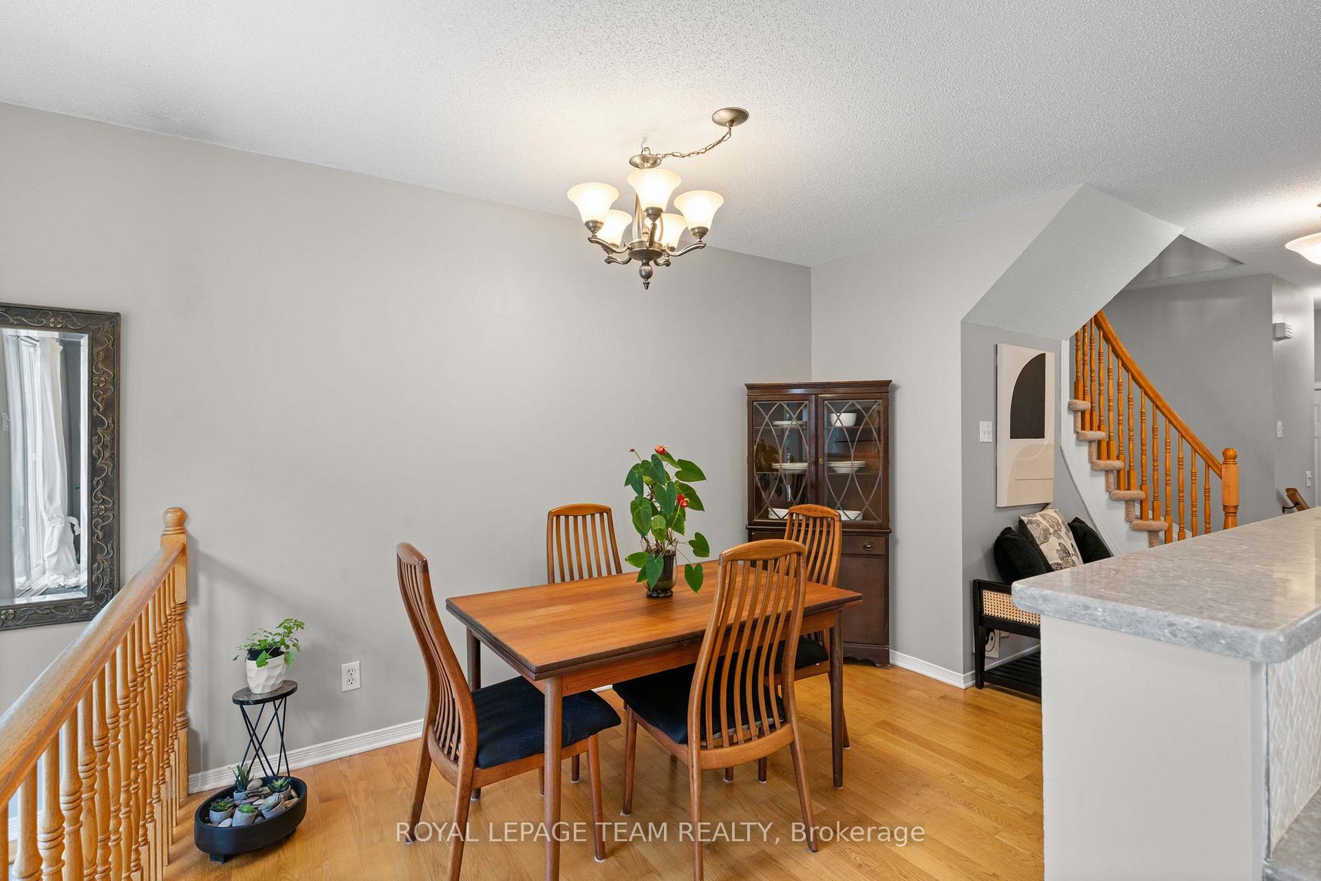 Photo 9 of 6 Folison Street, Ottawa, Hunt Club Park/Greenboro — HOMEH
