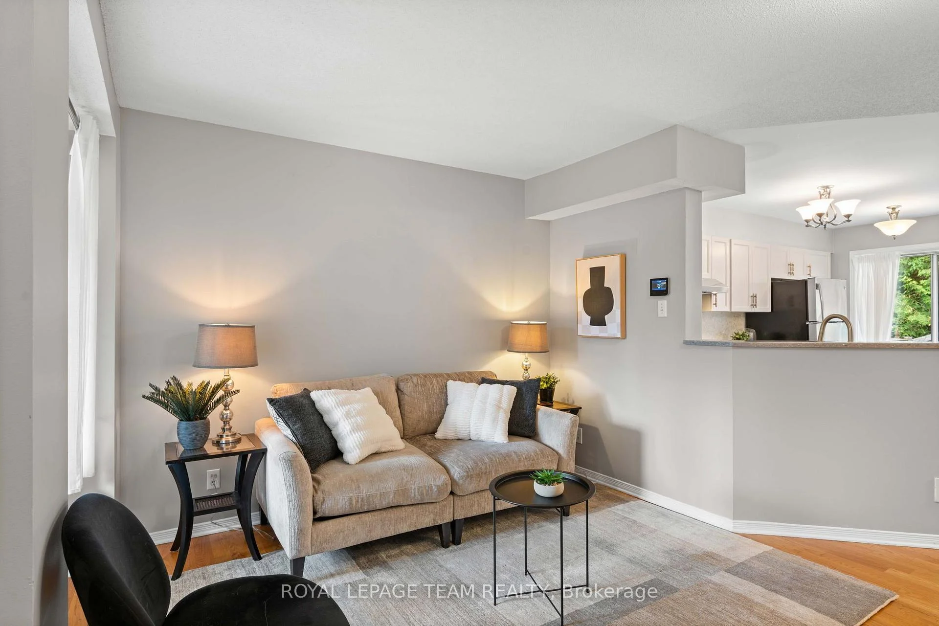 Photo 8 of 6 Folison Street, Ottawa, Hunt Club Park/Greenboro — HOMEH